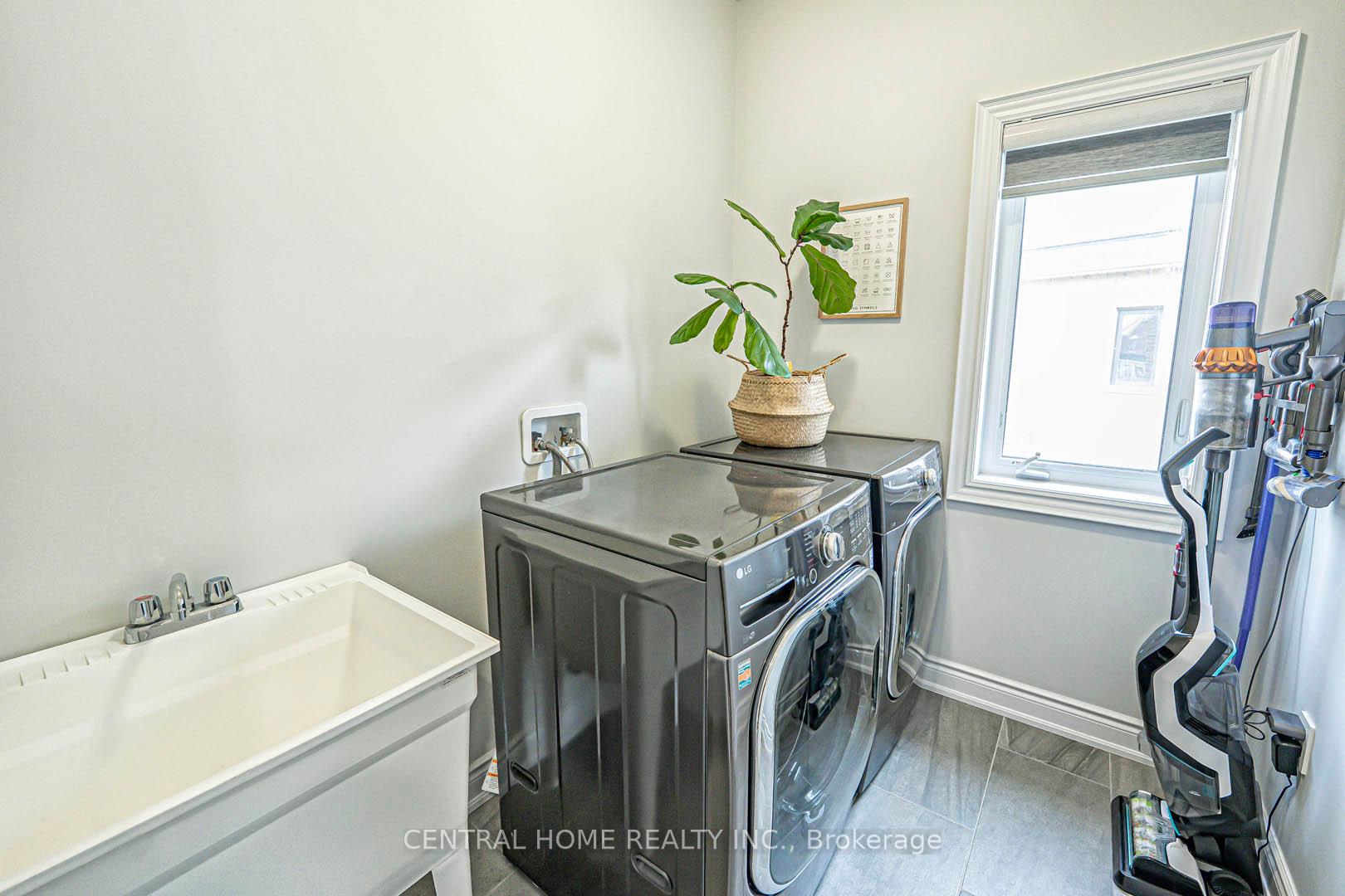 Photo 24 of 9 Delft Drive, Markham, Victoria Square — HOMEH