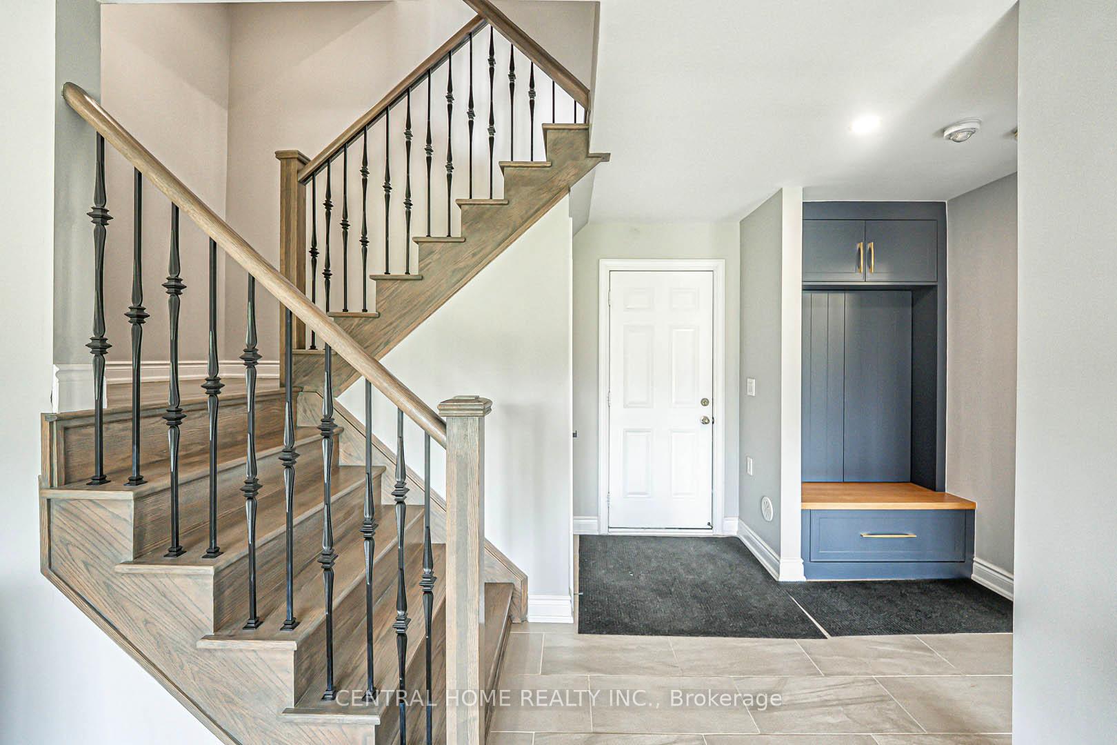 Photo 25 of 9 Delft Drive, Markham, Victoria Square — HOMEH