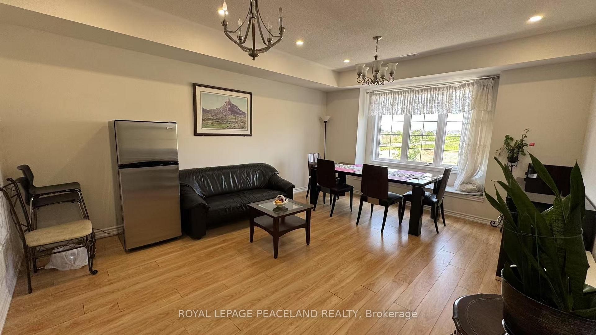 Photo 3 of Unit UPPER, 185 Rustle Woods Avenue, Markham, Cornell — HOMEH