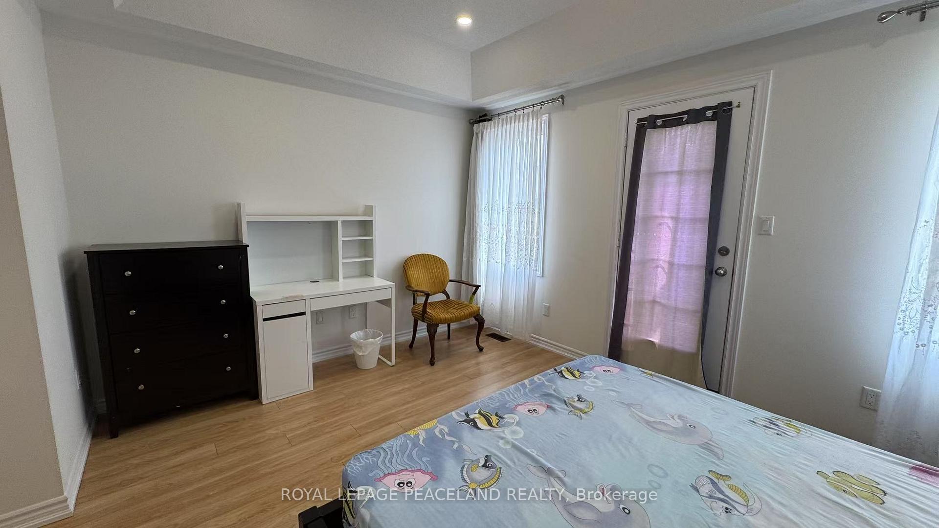 Photo 4 of Unit UPPER, 185 Rustle Woods Avenue, Markham, Cornell — HOMEH