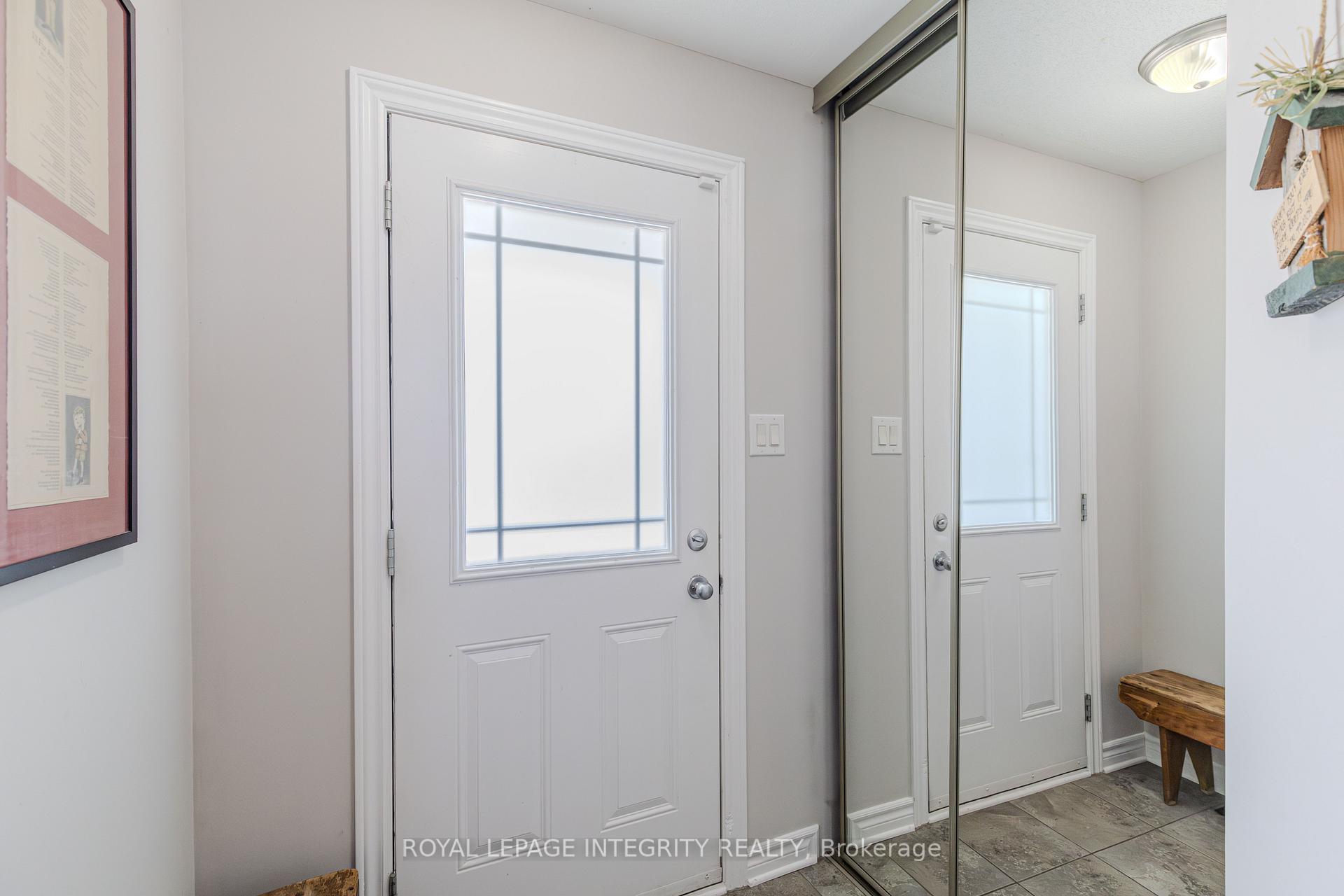 Photo 7 of 218 Catamount Court, Ottawa, Kanata - Emerald Meadows/Trailwest — HOMEH