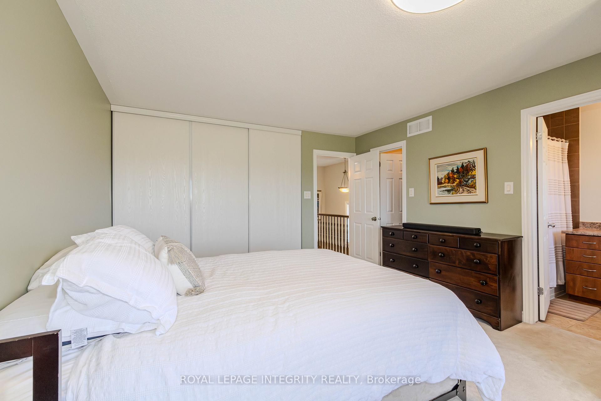 Photo 35 of 218 Catamount Court, Ottawa, Kanata - Emerald Meadows/Trailwest — HOMEH