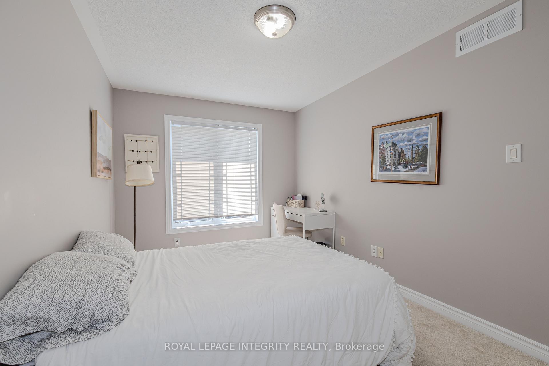 Photo 39 of 218 Catamount Court, Ottawa, Kanata - Emerald Meadows/Trailwest — HOMEH