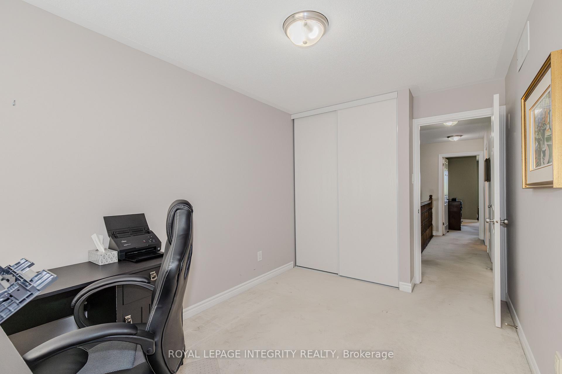 Photo 43 of 218 Catamount Court, Ottawa, Kanata - Emerald Meadows/Trailwest — HOMEH
