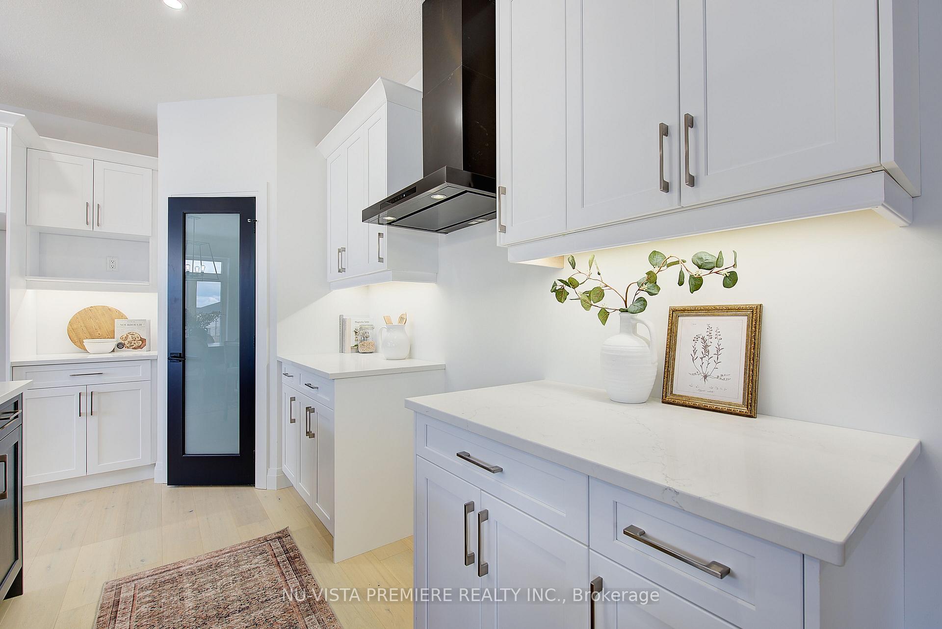 Photo 10 of 28 Basil Crescent, Middlesex Centre, Ilderton — HOMEH