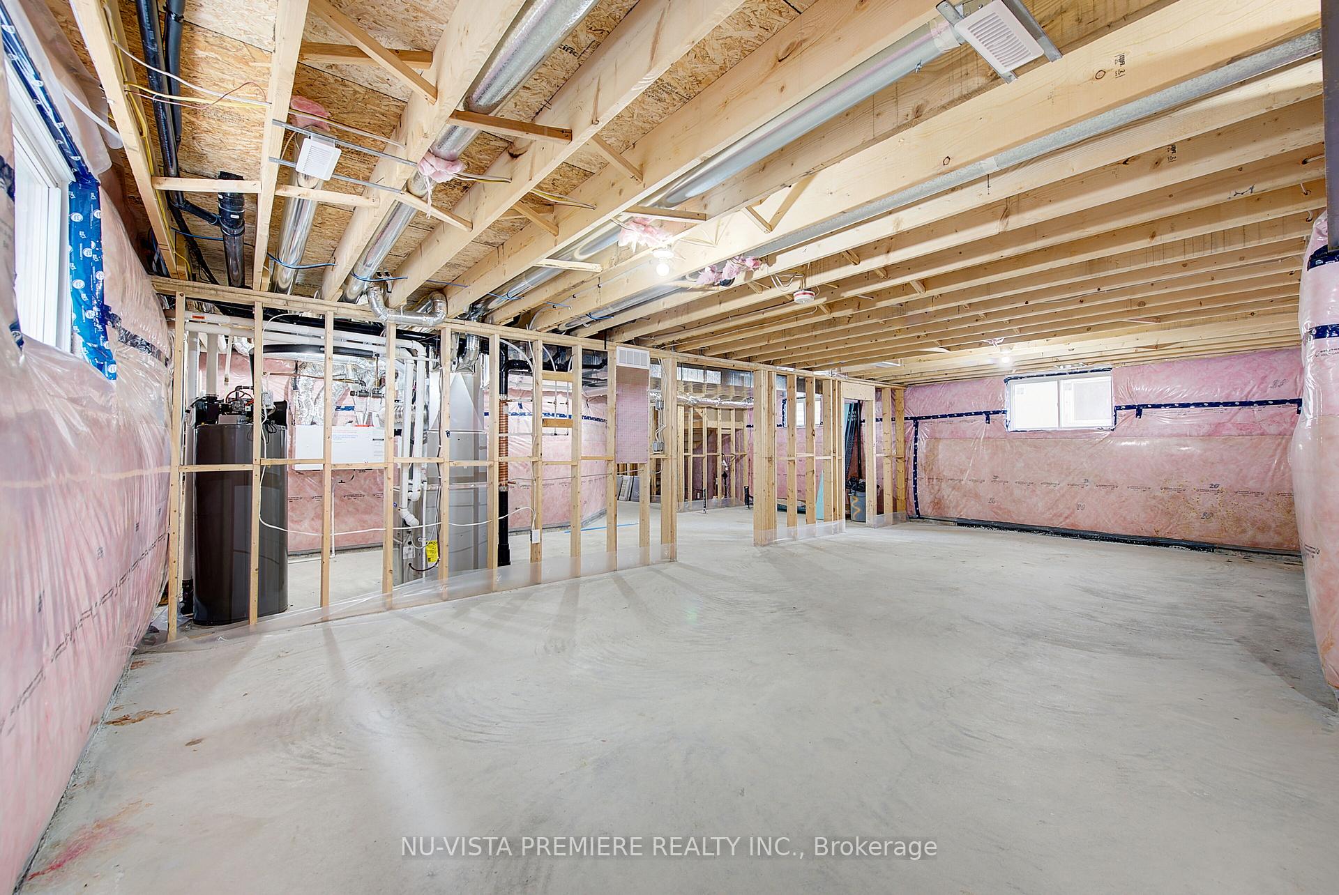 Photo 44 of 28 Basil Crescent, Middlesex Centre, Ilderton — HOMEH