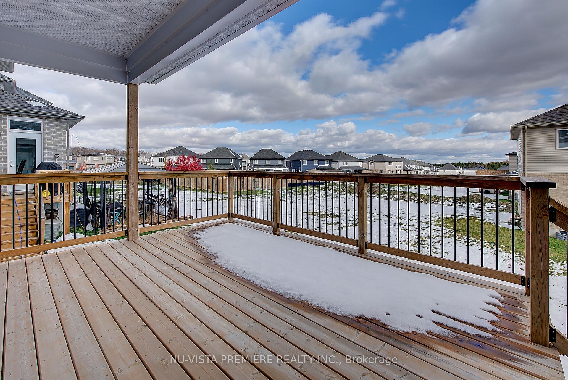 Photo 45 of 28 Basil Crescent, Middlesex Centre, Ilderton — HOMEH