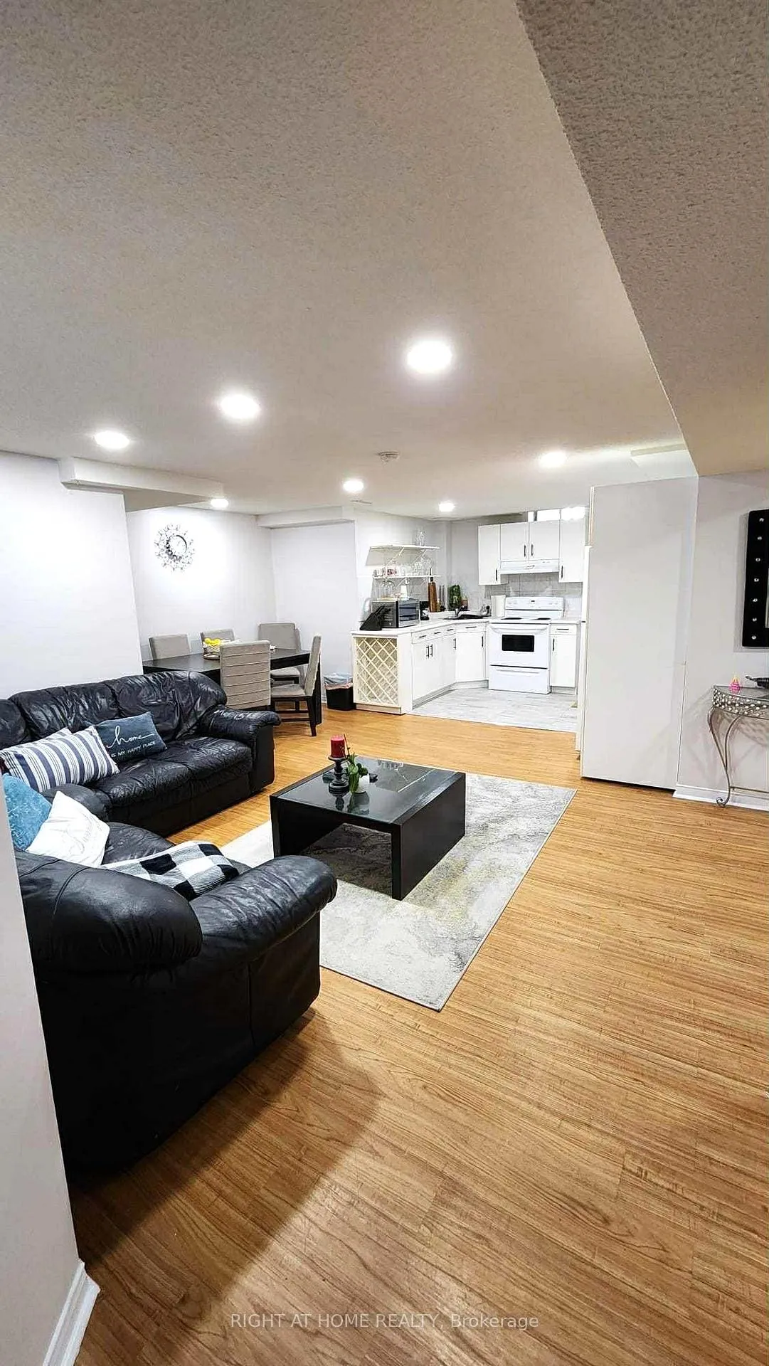 Photo 8 of Unit BASEMENT, 44 Meadowlands Boulevard, Hamilton, Meadowlands — HOMEH