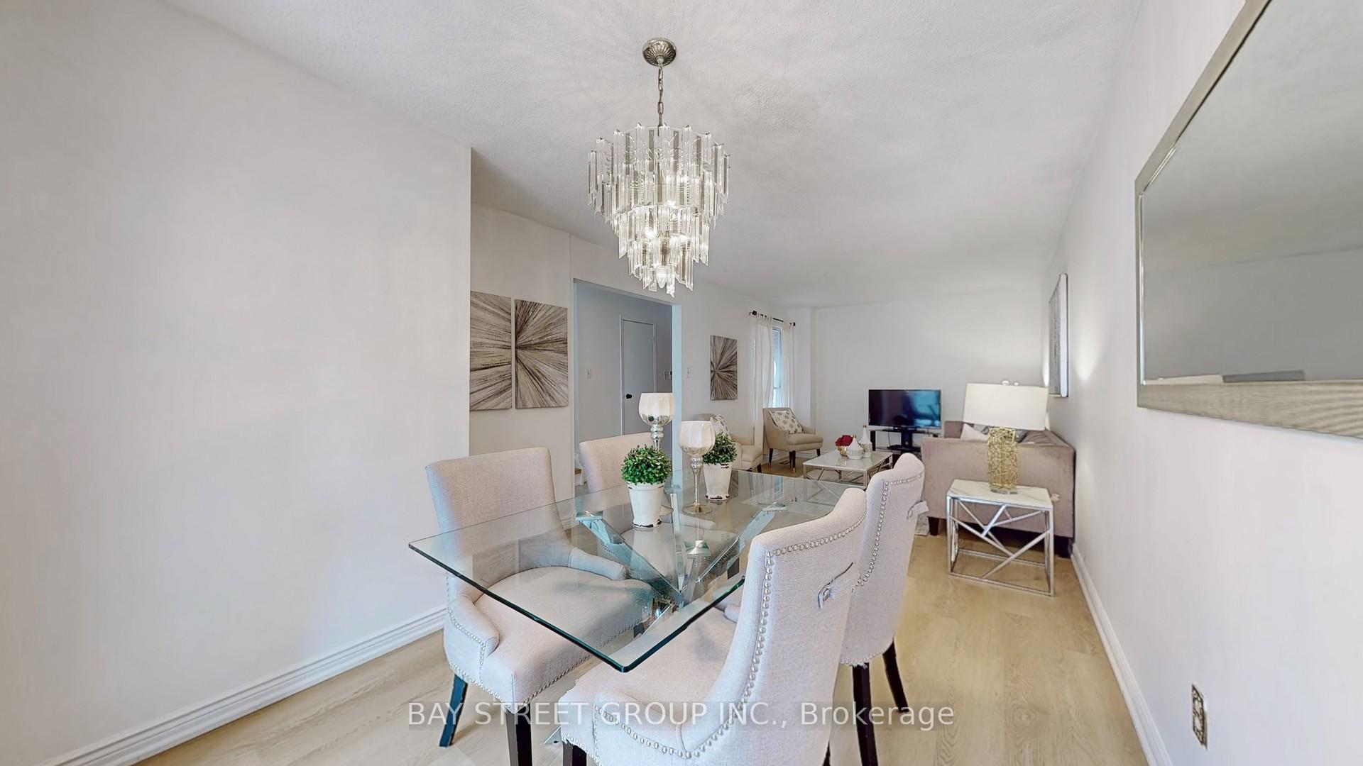 Photo 21 of 120 Appleby Crescent, Markham, Milliken Mills West — HOMEH
