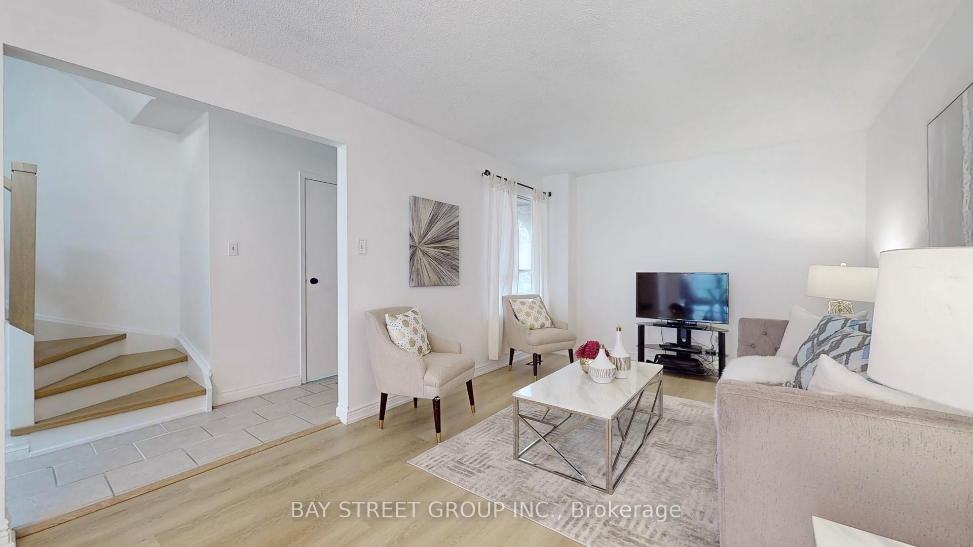 Photo 26 of 120 Appleby Crescent, Markham, Milliken Mills West — HOMEH