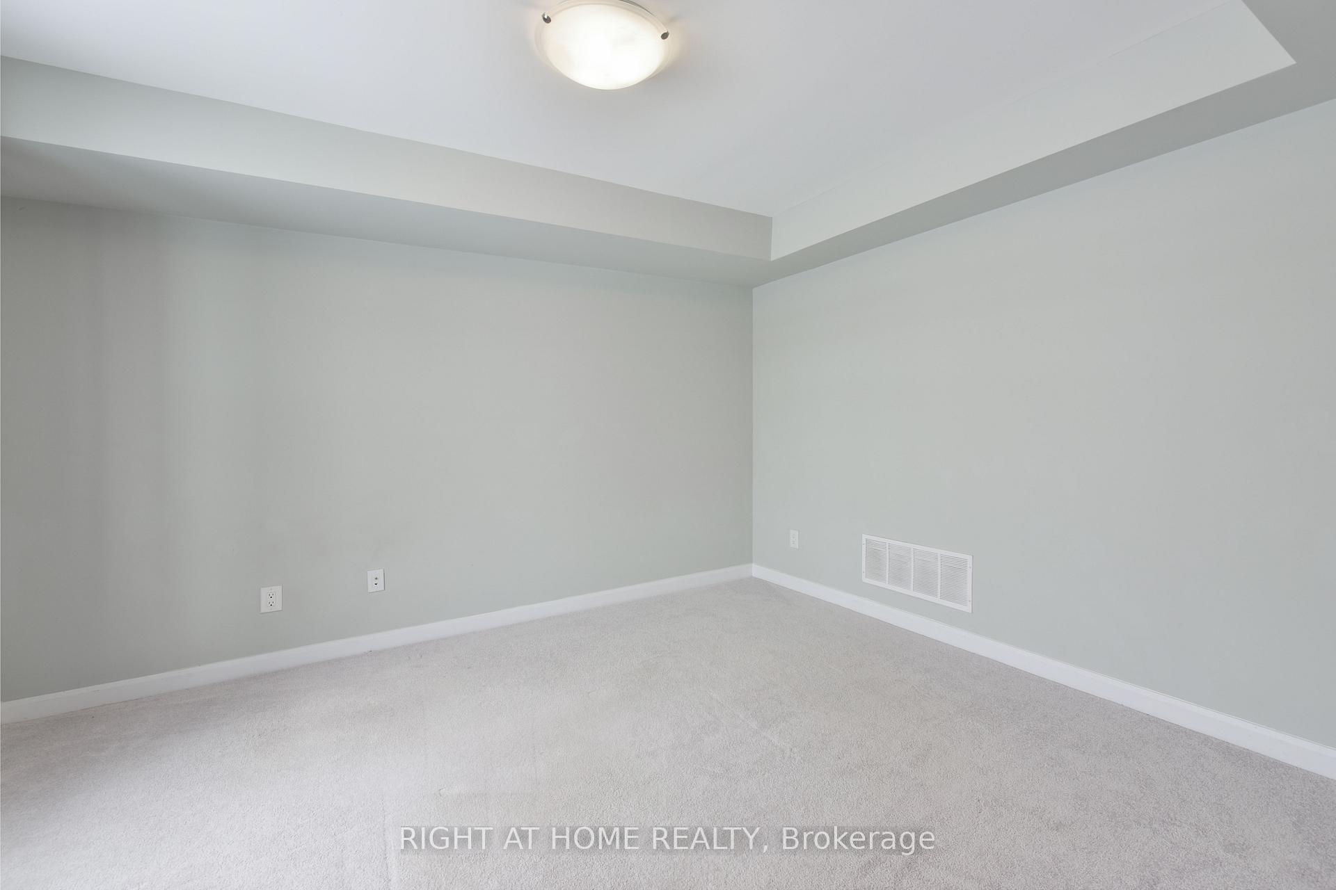 Photo 4 of 1109 Speedvale Court, Ottawa, Kanata - Kanata Lakes/Heritage Hills — HOMEH