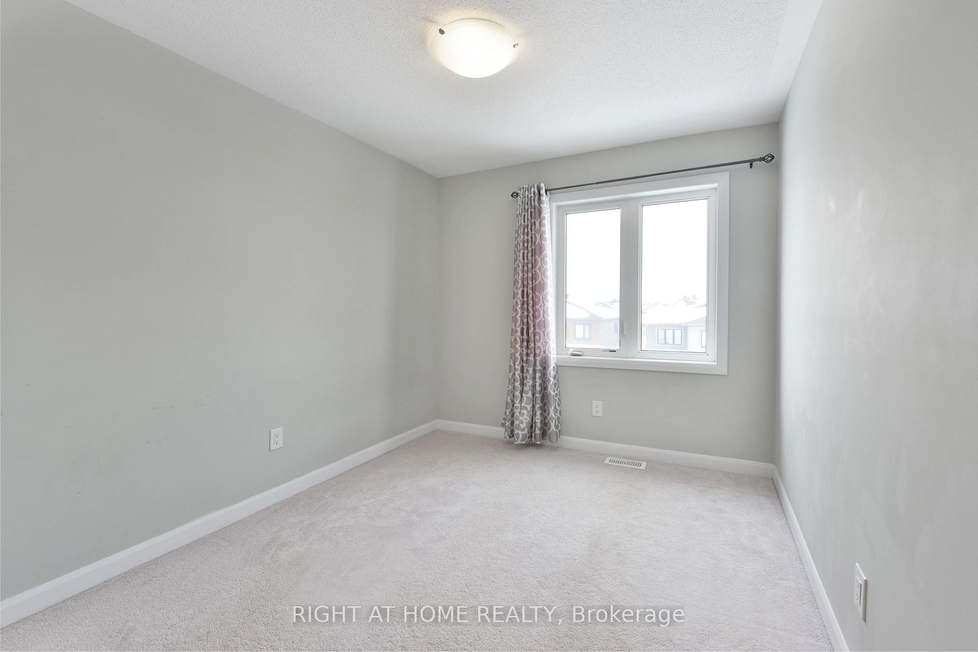 Photo 23 of 1109 Speedvale Court, Ottawa, Kanata - Kanata Lakes/Heritage Hills — HOMEH