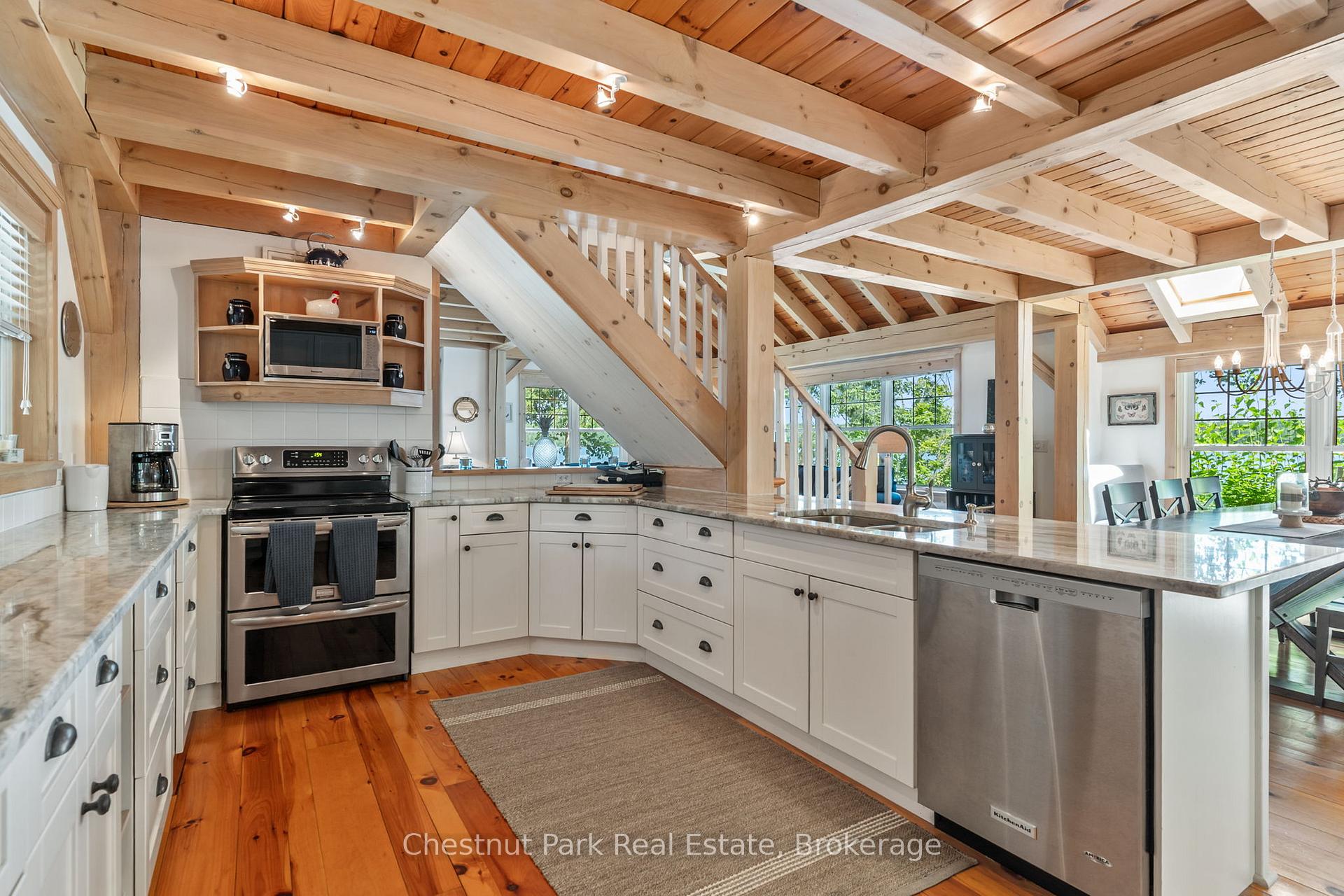 Photo 6 of 1142 McCracken's Lane, Minden Hills, Minden — HOMEH