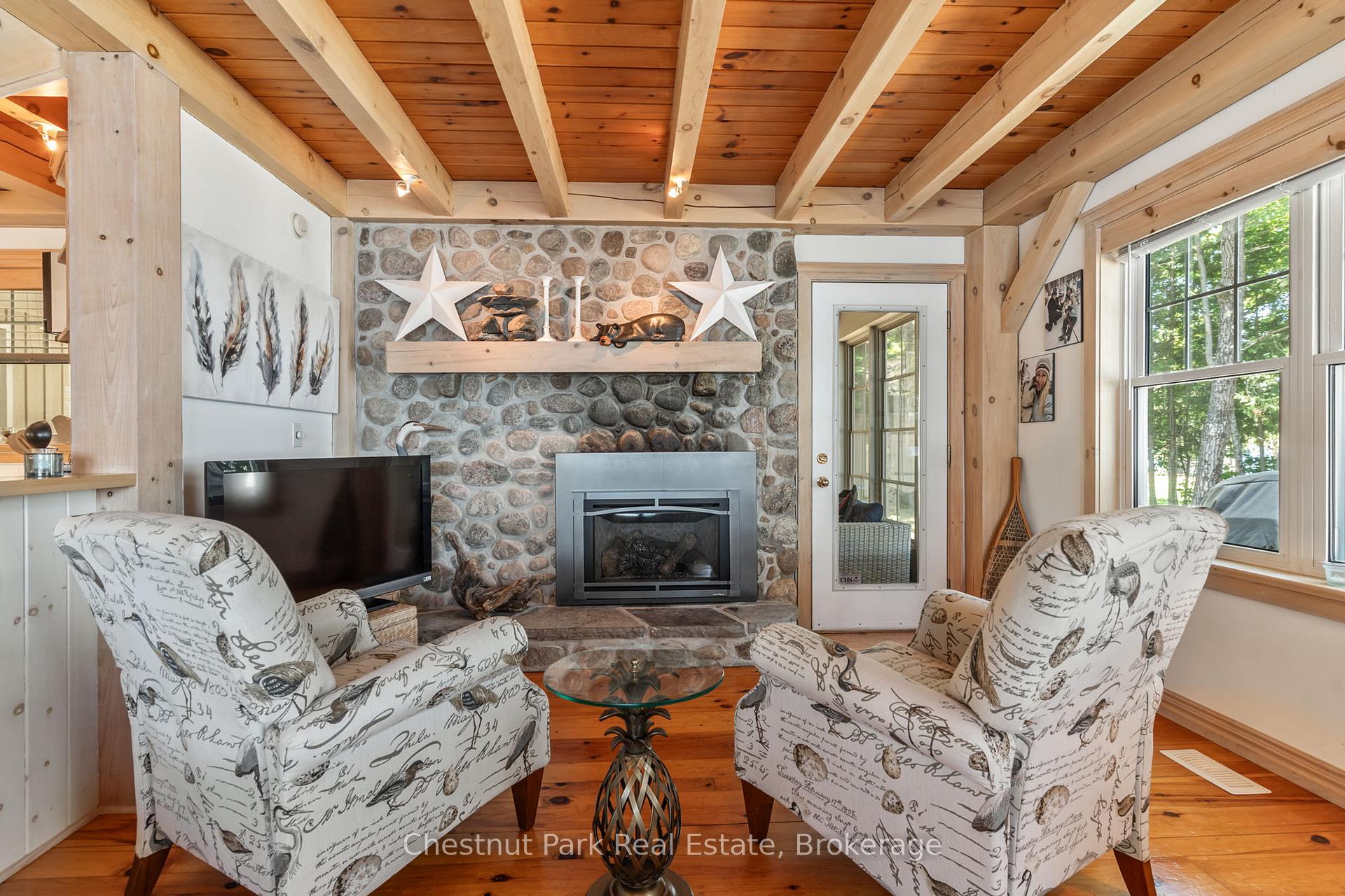 Photo 16 of 1142 McCracken's Lane, Minden Hills, Minden — HOMEH