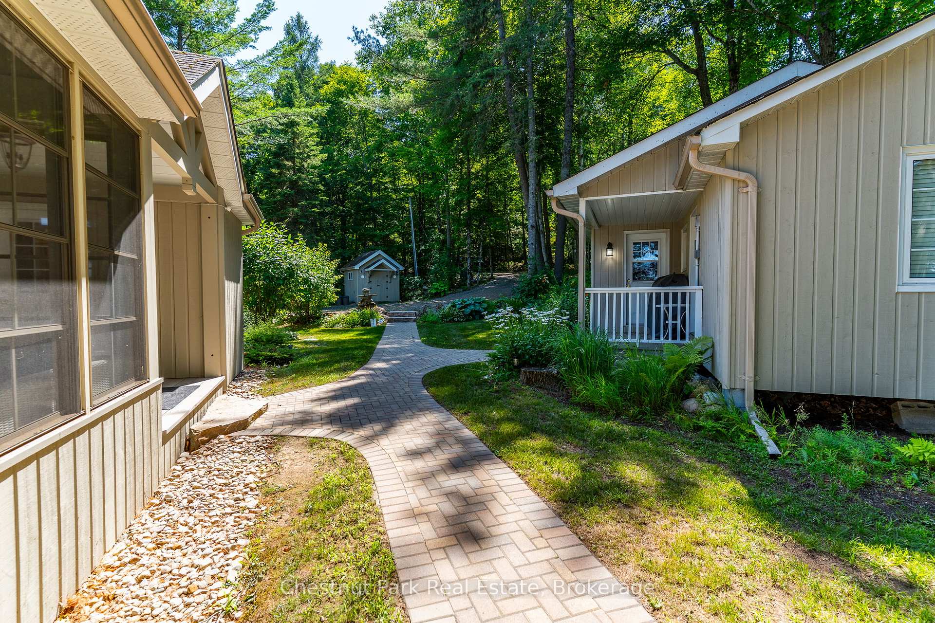 Photo 26 of 1142 McCracken's Lane, Minden Hills, Minden — HOMEH
