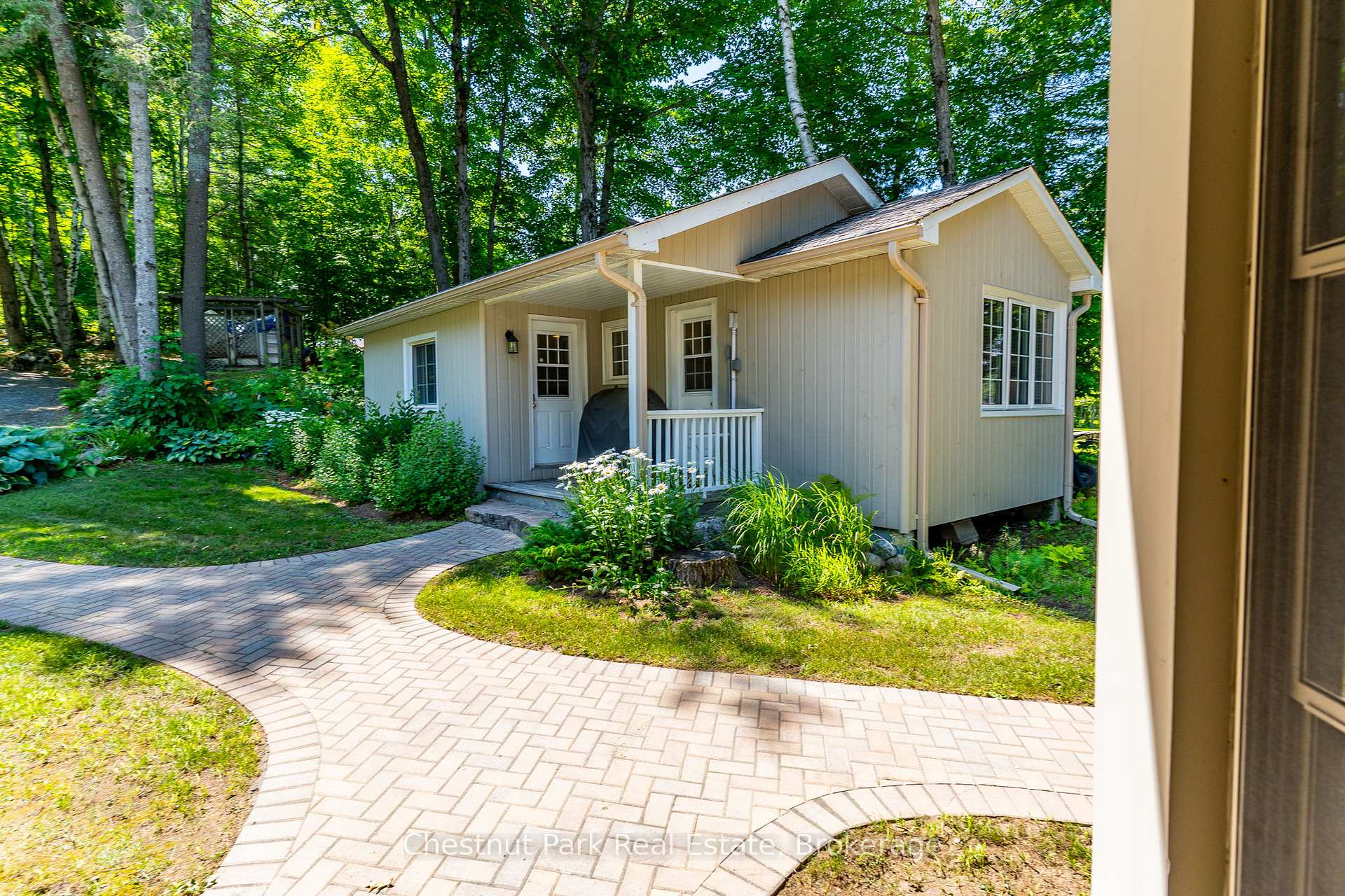 Photo 27 of 1142 McCracken's Lane, Minden Hills, Minden — HOMEH