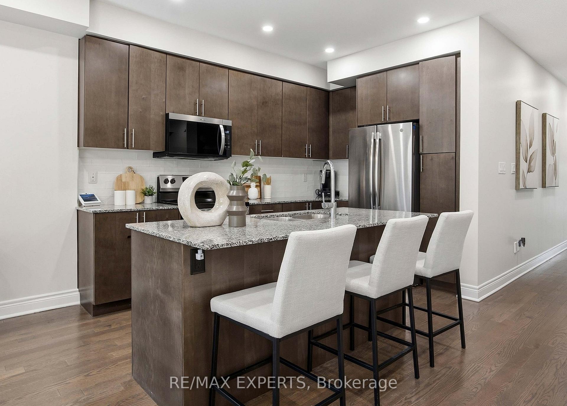 Photo 8 of 1328 Restivo Lane, Milton, Ford — HOMEH