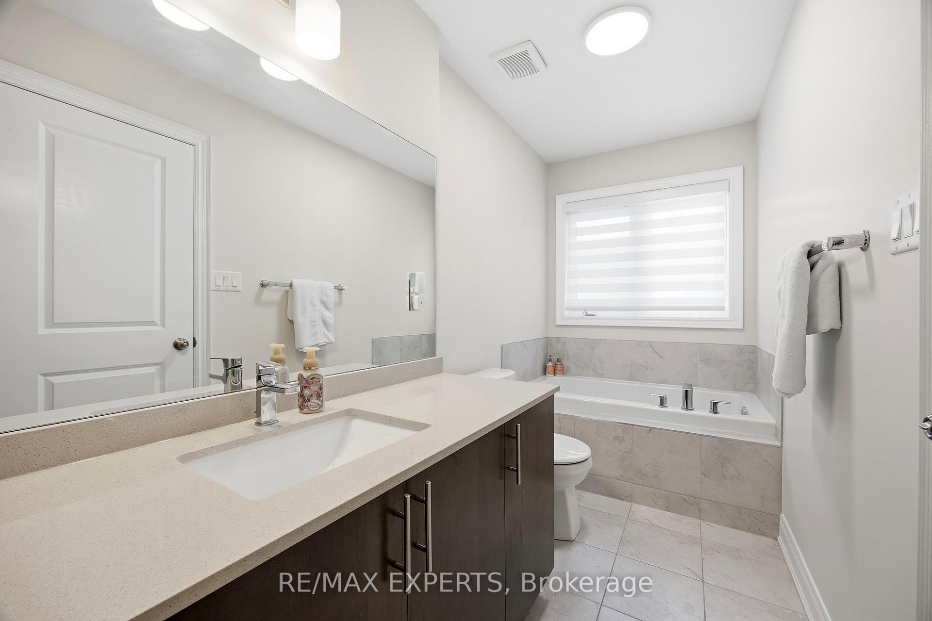 Photo 15 of 1328 Restivo Lane, Milton, Ford — HOMEH