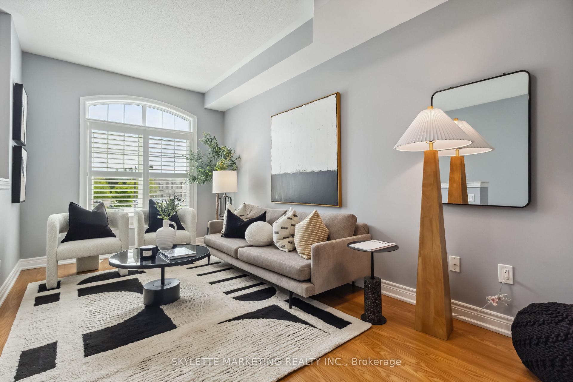 Photo 5 of 310 Delray Drive, Markham, Greensborough — HOMEH
