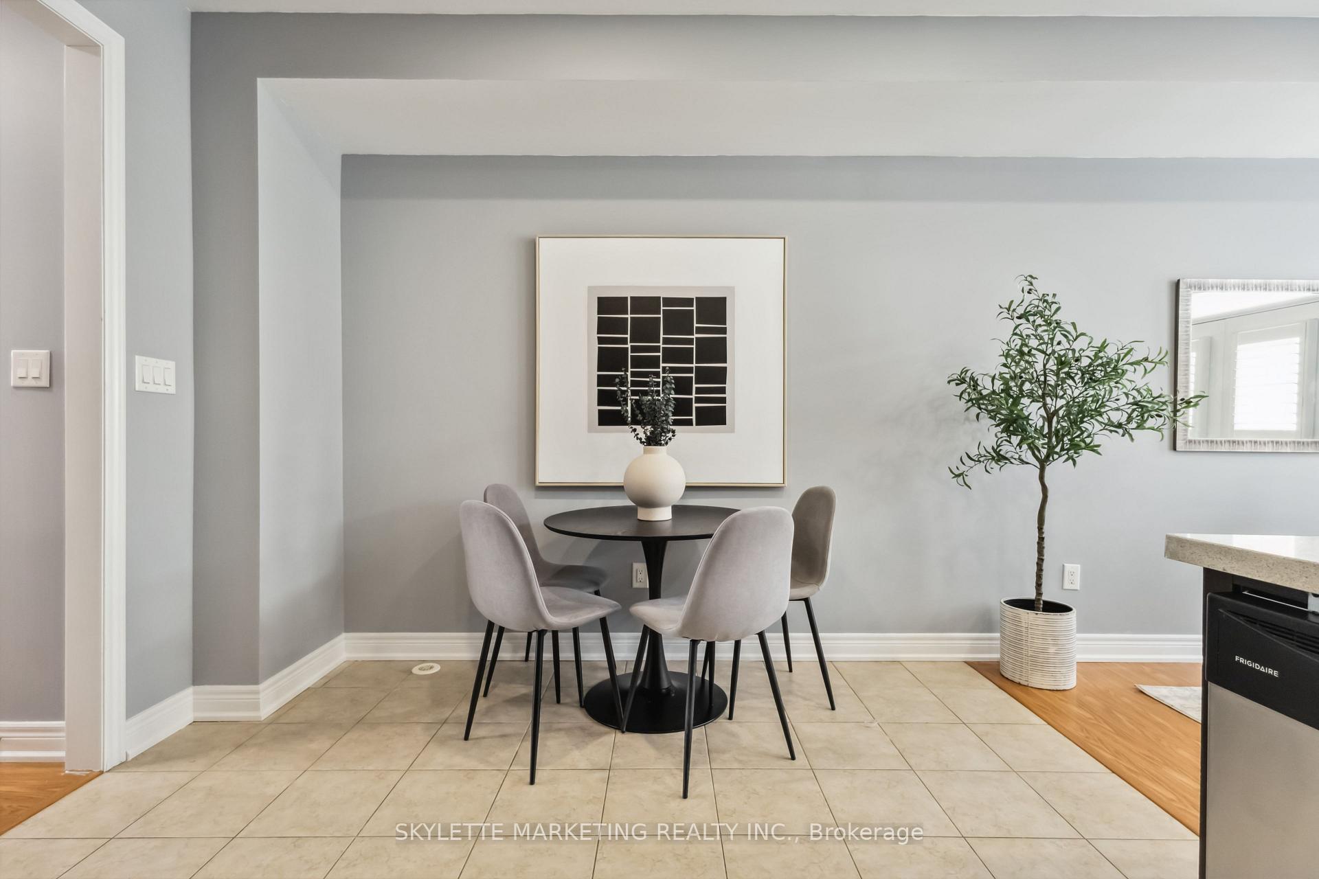 Photo 12 of 310 Delray Drive, Markham, Greensborough — HOMEH