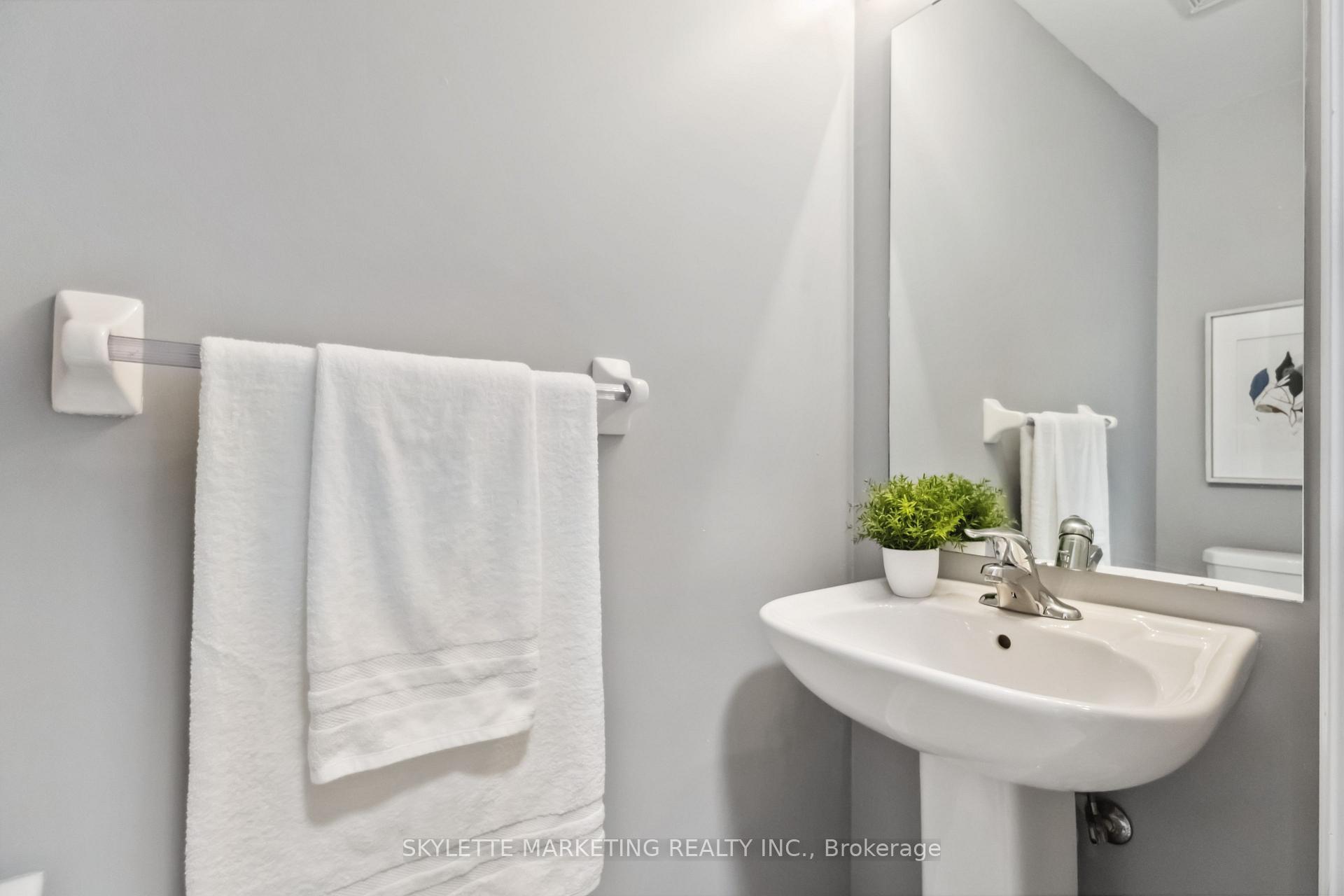 Photo 22 of 310 Delray Drive, Markham, Greensborough — HOMEH