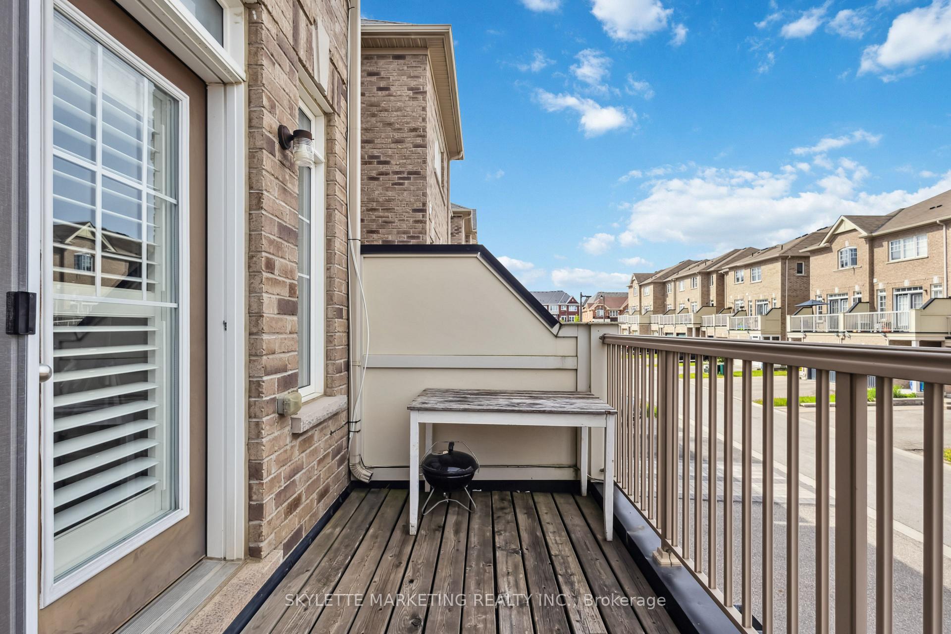 Photo 24 of 310 Delray Drive, Markham, Greensborough — HOMEH