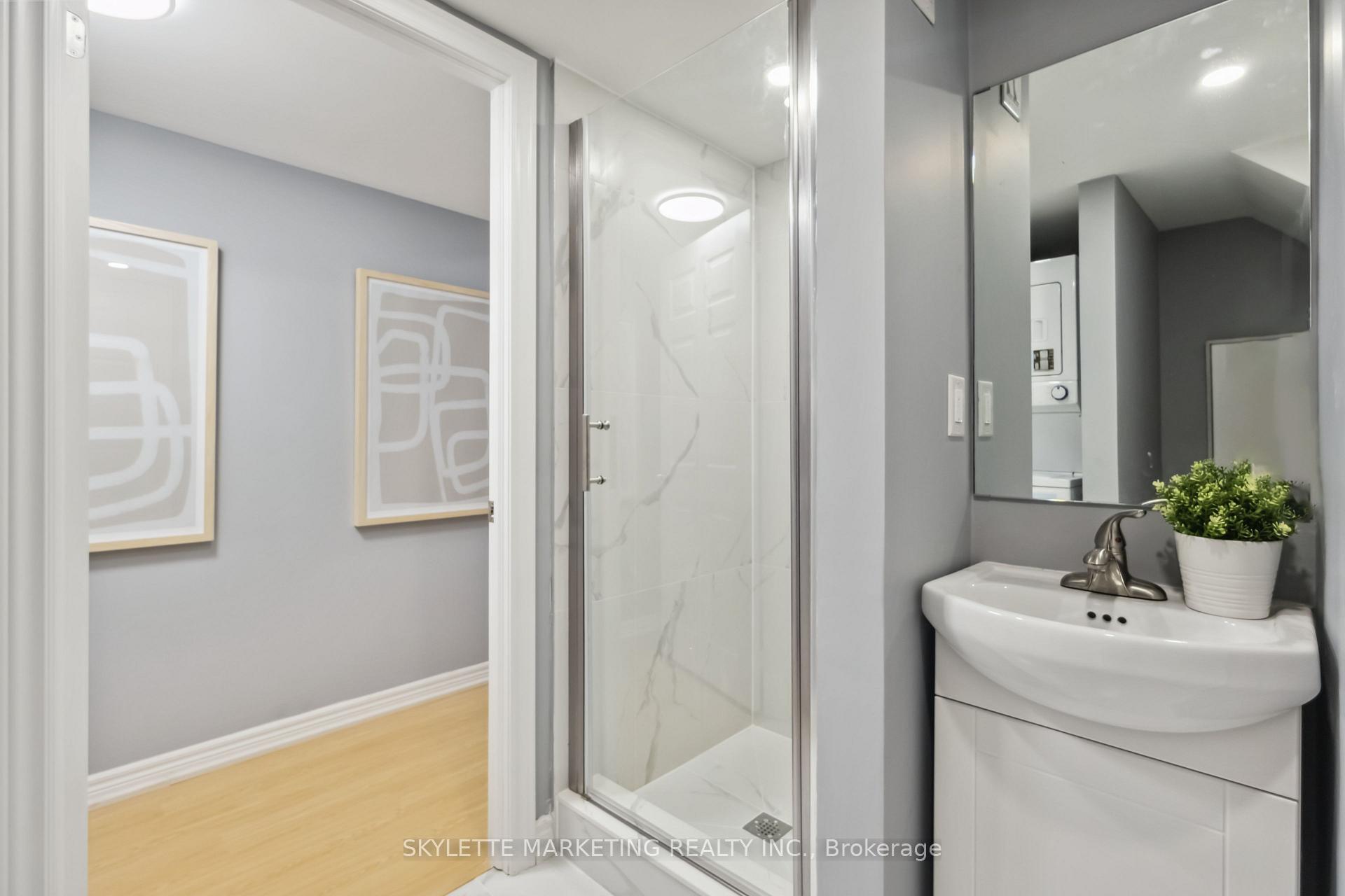 Photo 42 of 310 Delray Drive, Markham, Greensborough — HOMEH