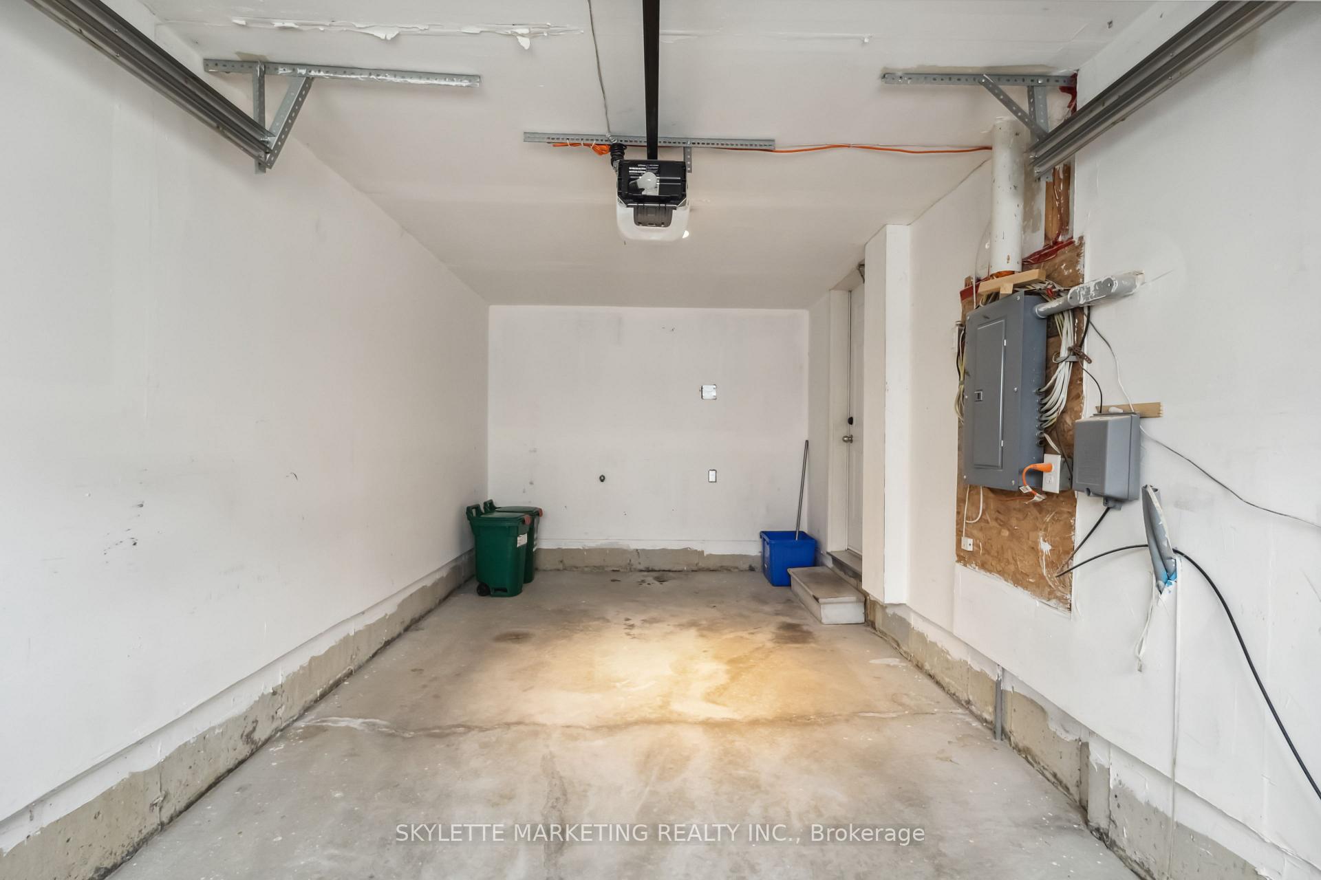 Photo 46 of 310 Delray Drive, Markham, Greensborough — HOMEH