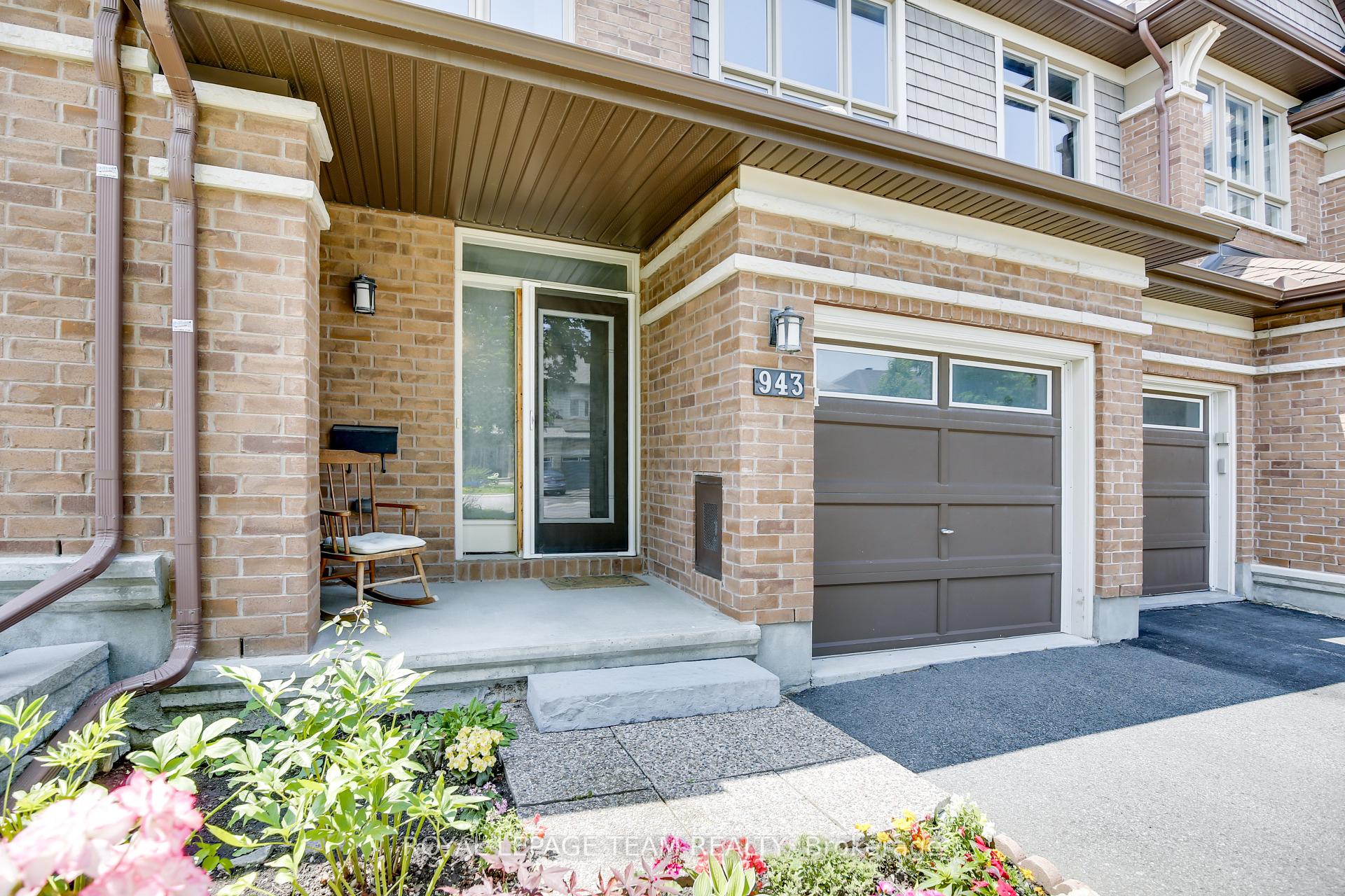 Photo 4 of 943 Fletcher Circle, Ottawa, Kanata - Kanata Lakes/Heritage Hills — HOMEH