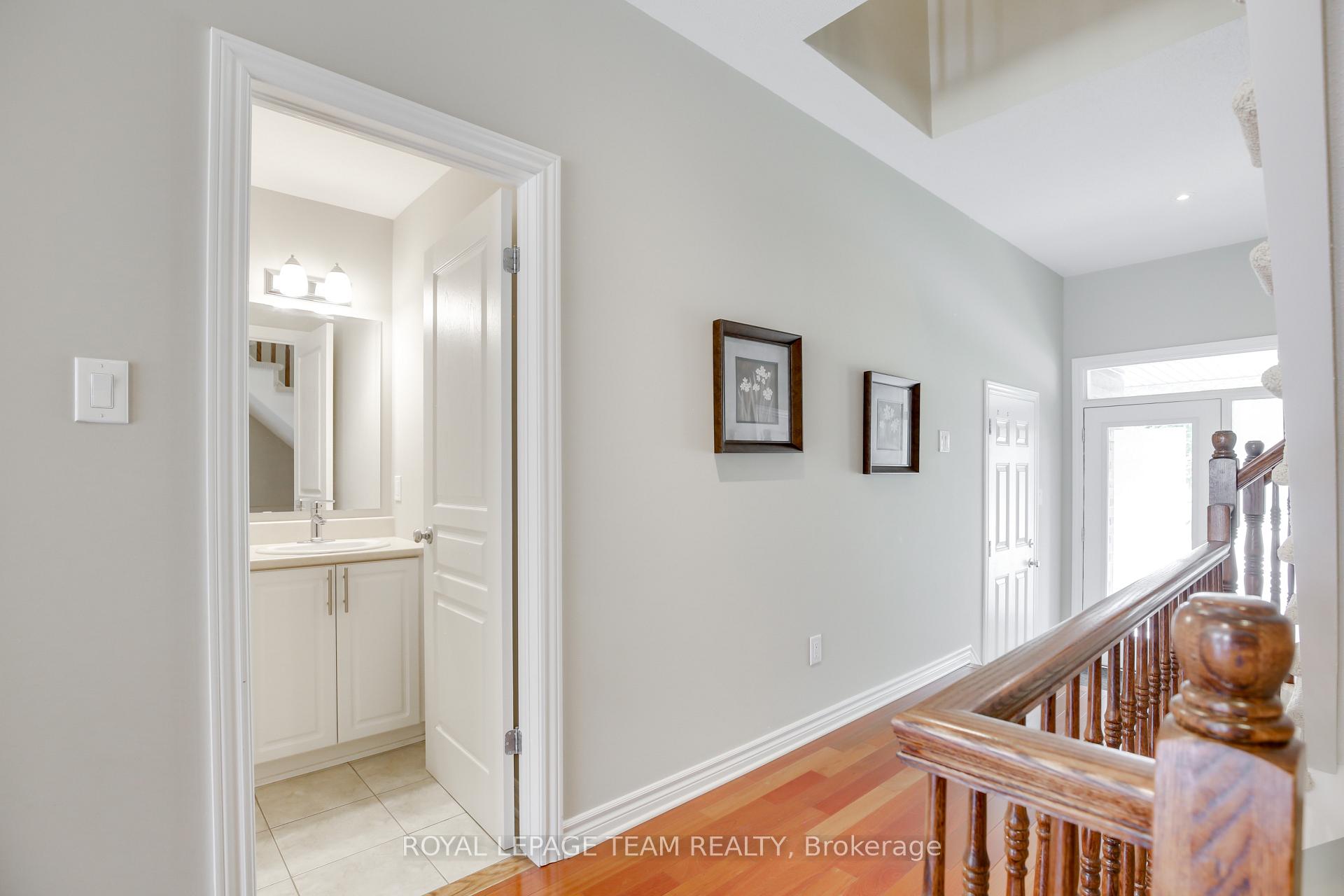 Photo 10 of 943 Fletcher Circle, Ottawa, Kanata - Kanata Lakes/Heritage Hills — HOMEH