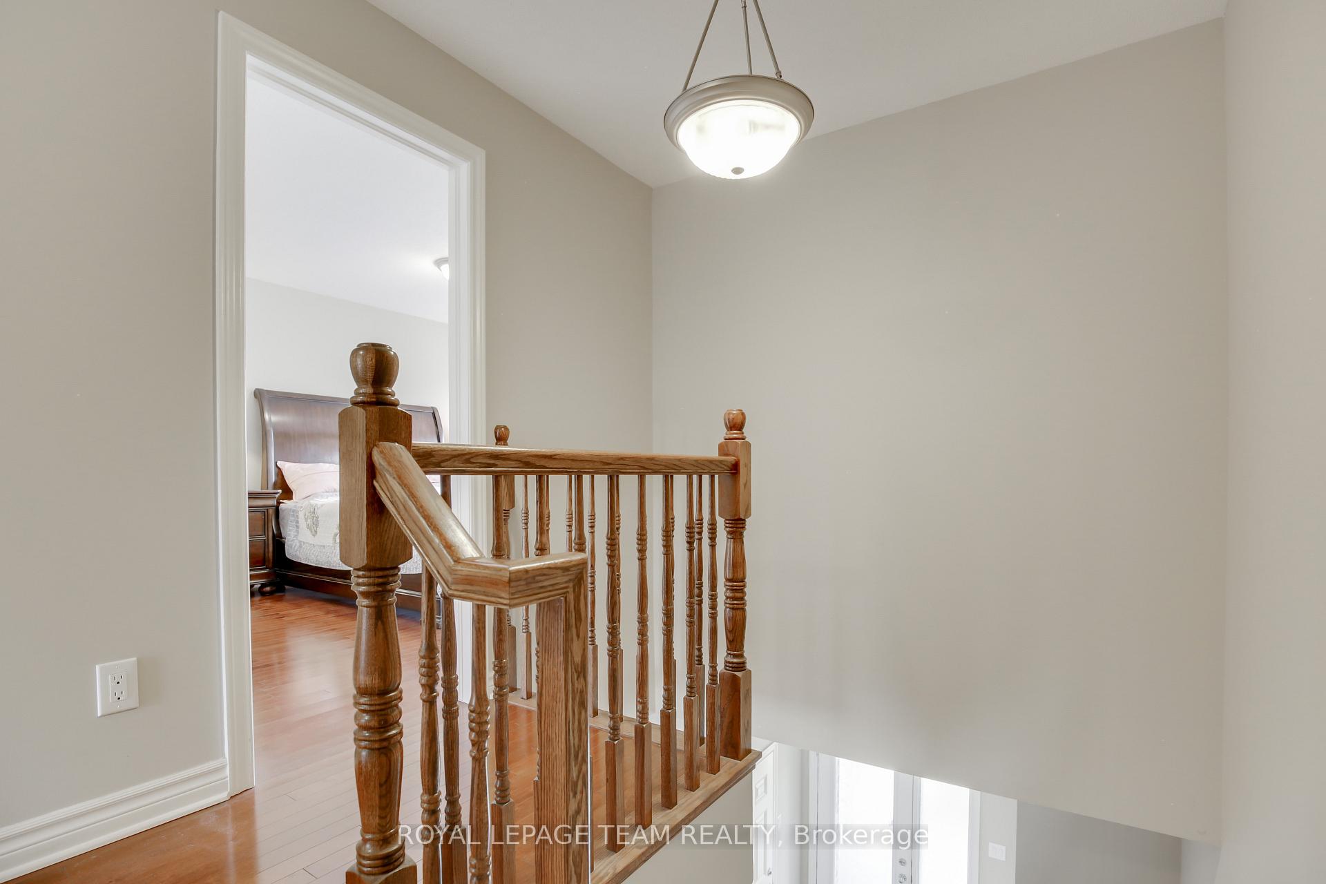 Photo 21 of 943 Fletcher Circle, Ottawa, Kanata - Kanata Lakes/Heritage Hills — HOMEH