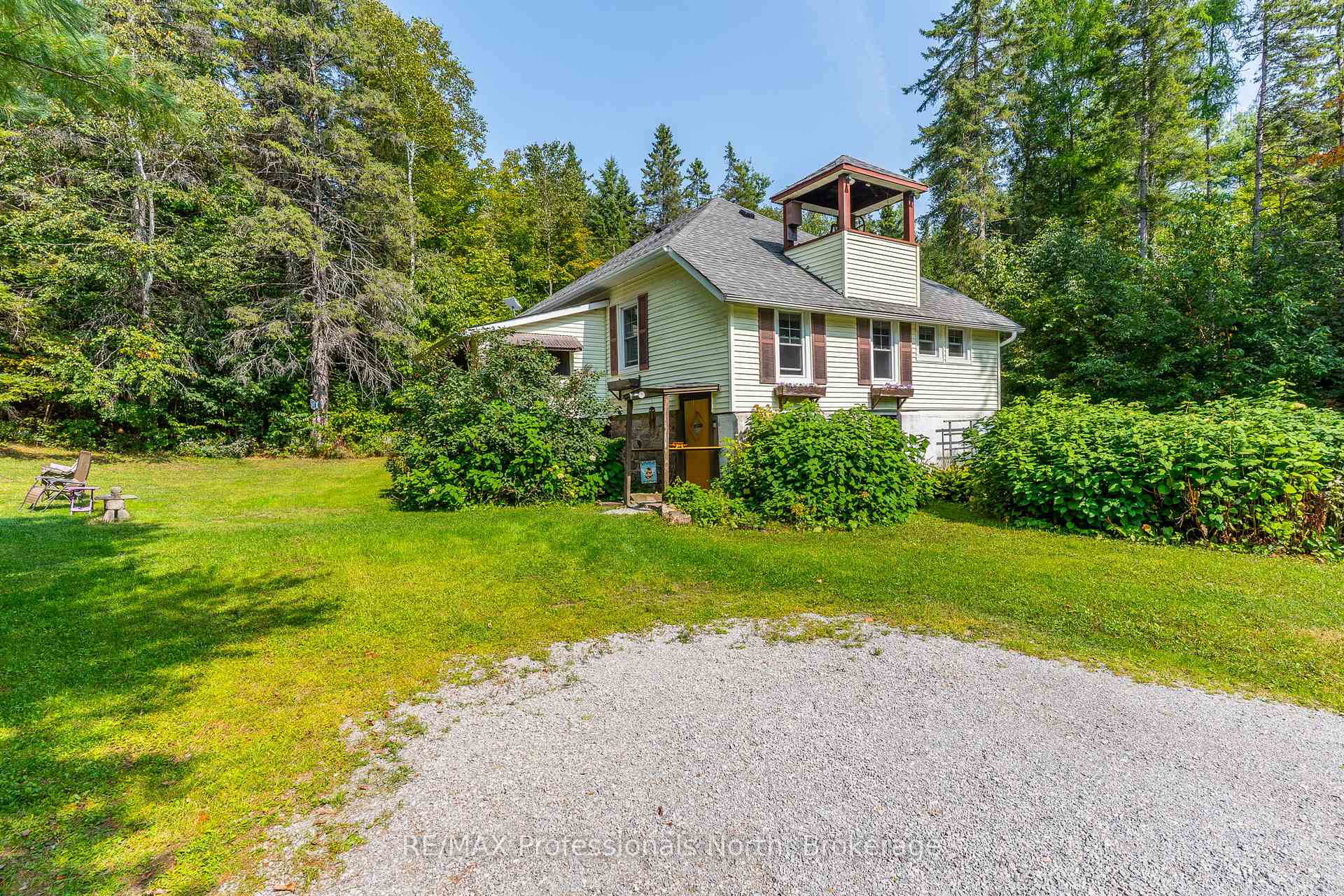 Photo 3 of 9357 Highway 118, Minden Hills, Minden — HOMEH