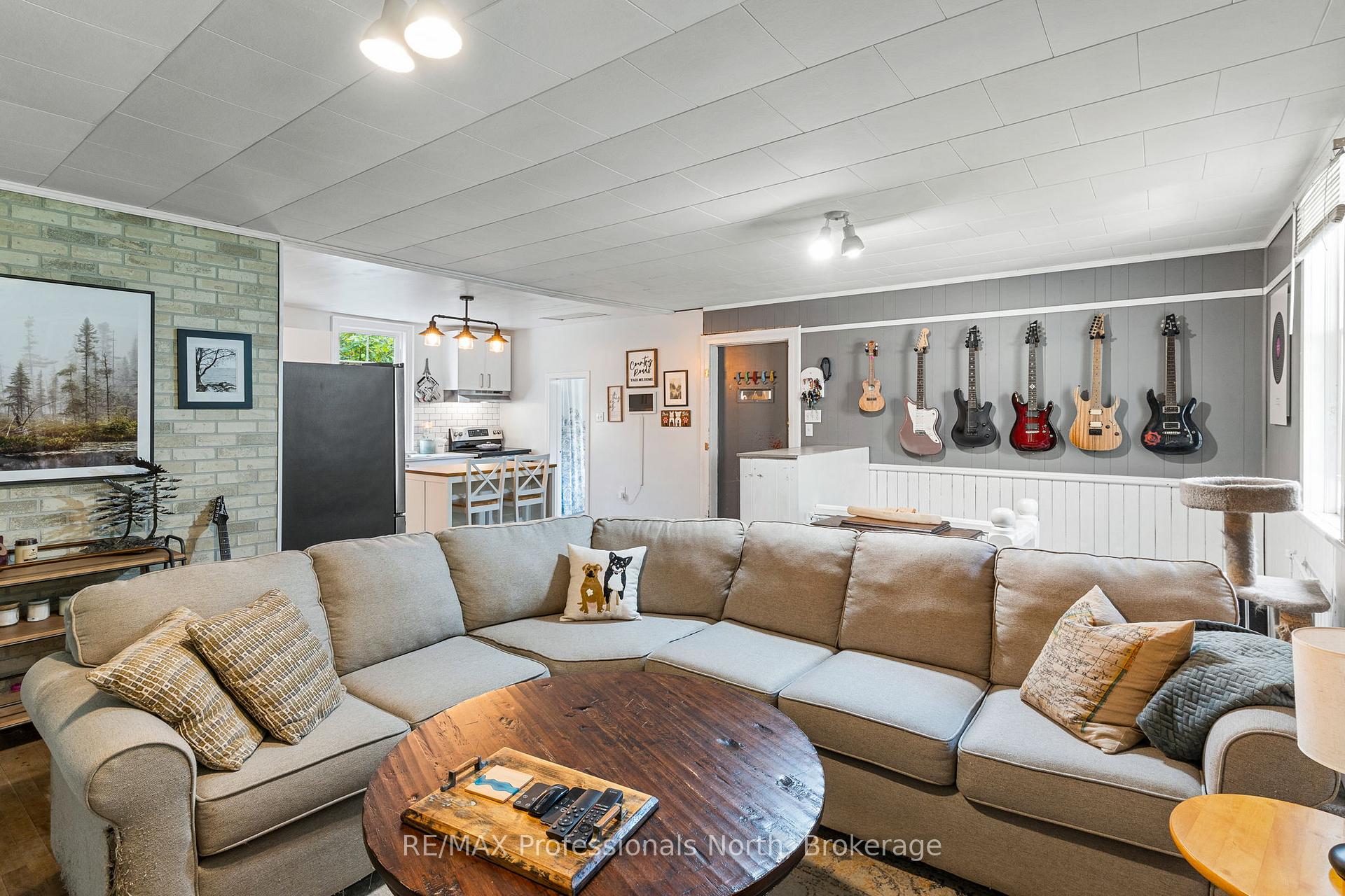 Photo 12 of 9357 Highway 118, Minden Hills, Minden — HOMEH