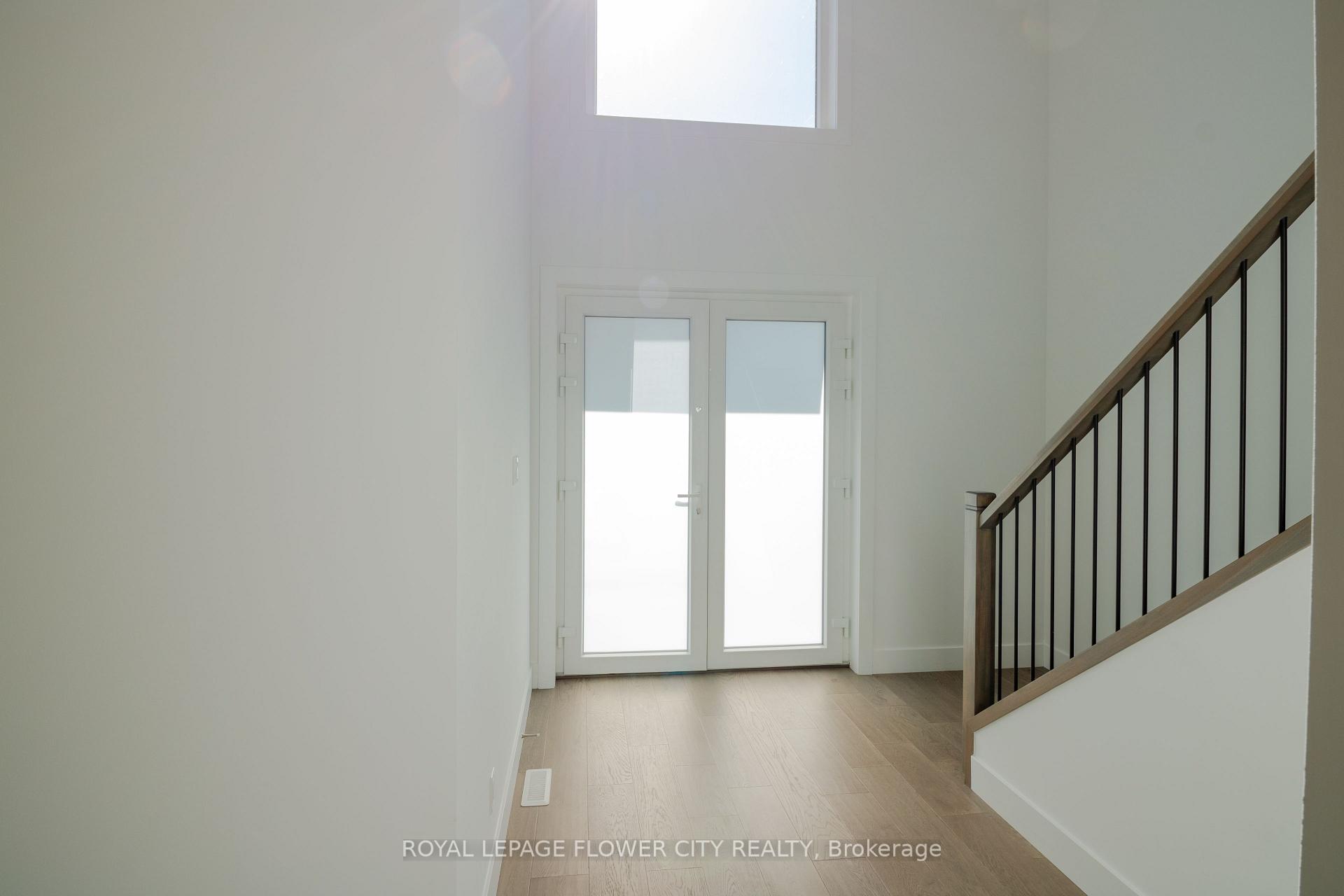 Photo 7 of 28 Kaiser Lane, Middlesex Centre, Komoka — HOMEH