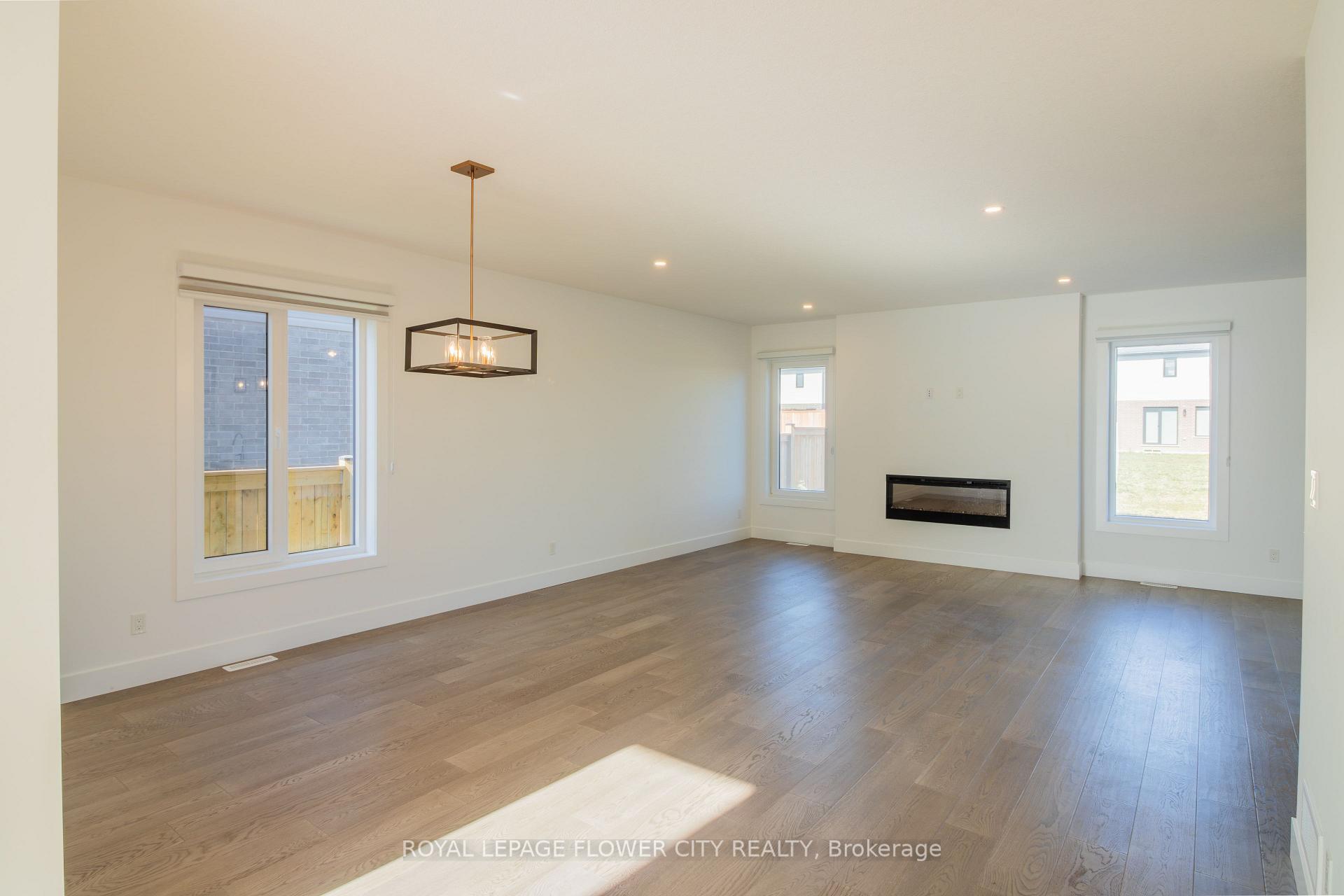 Photo 11 of 28 Kaiser Lane, Middlesex Centre, Komoka — HOMEH