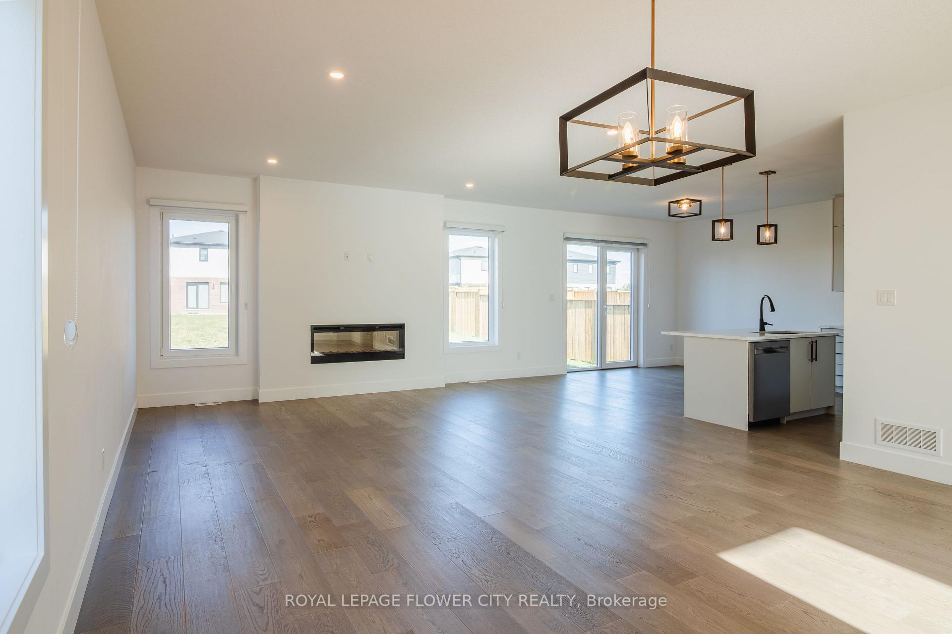 Photo 12 of 28 Kaiser Lane, Middlesex Centre, Komoka — HOMEH