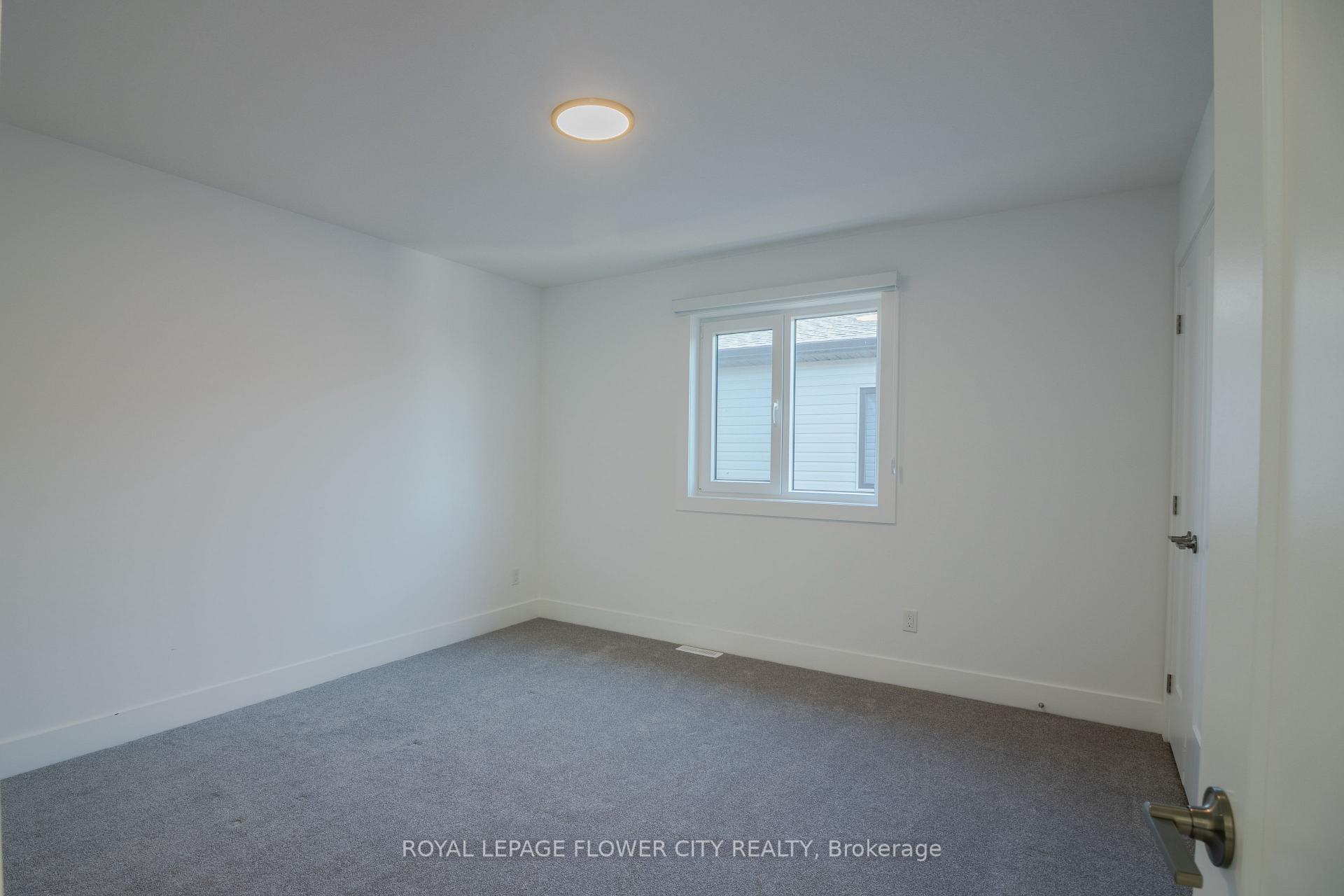 Photo 18 of 28 Kaiser Lane, Middlesex Centre, Komoka — HOMEH