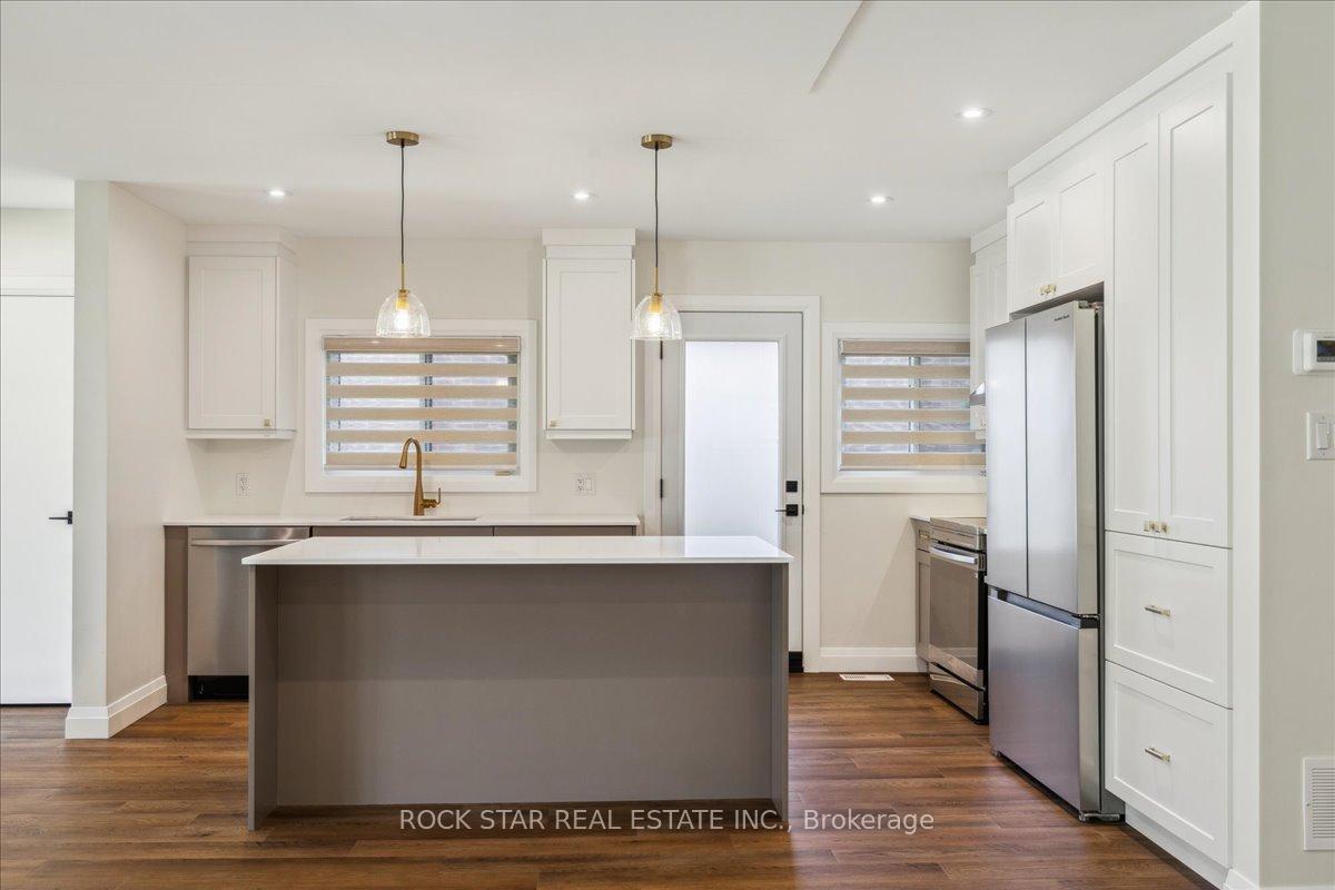 Photo 7 of Unit UPPER, 258 Pottruff Road N, Hamilton, Kentley — HOMEH
