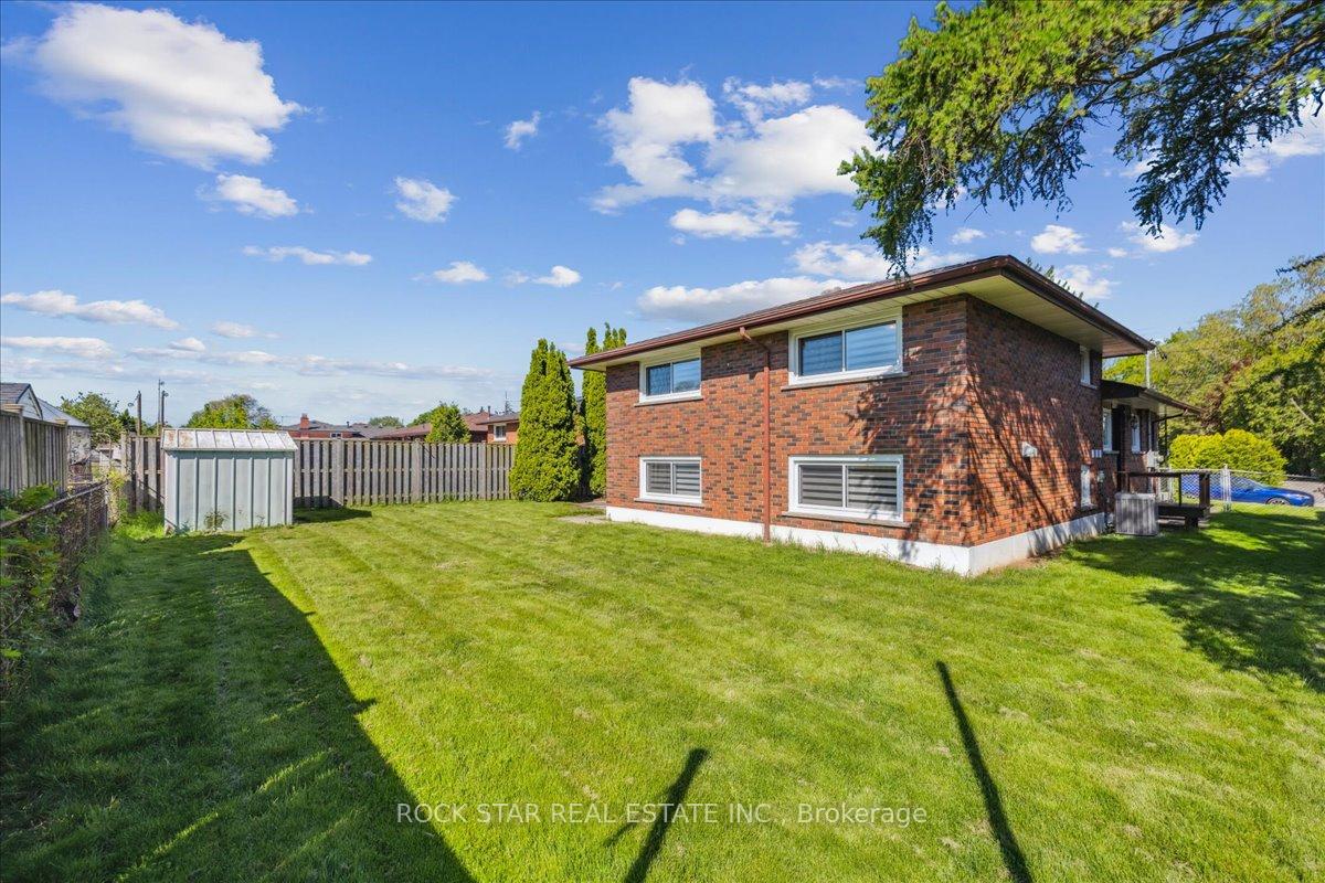 Photo 16 of Unit UPPER, 258 Pottruff Road N, Hamilton, Kentley — HOMEH