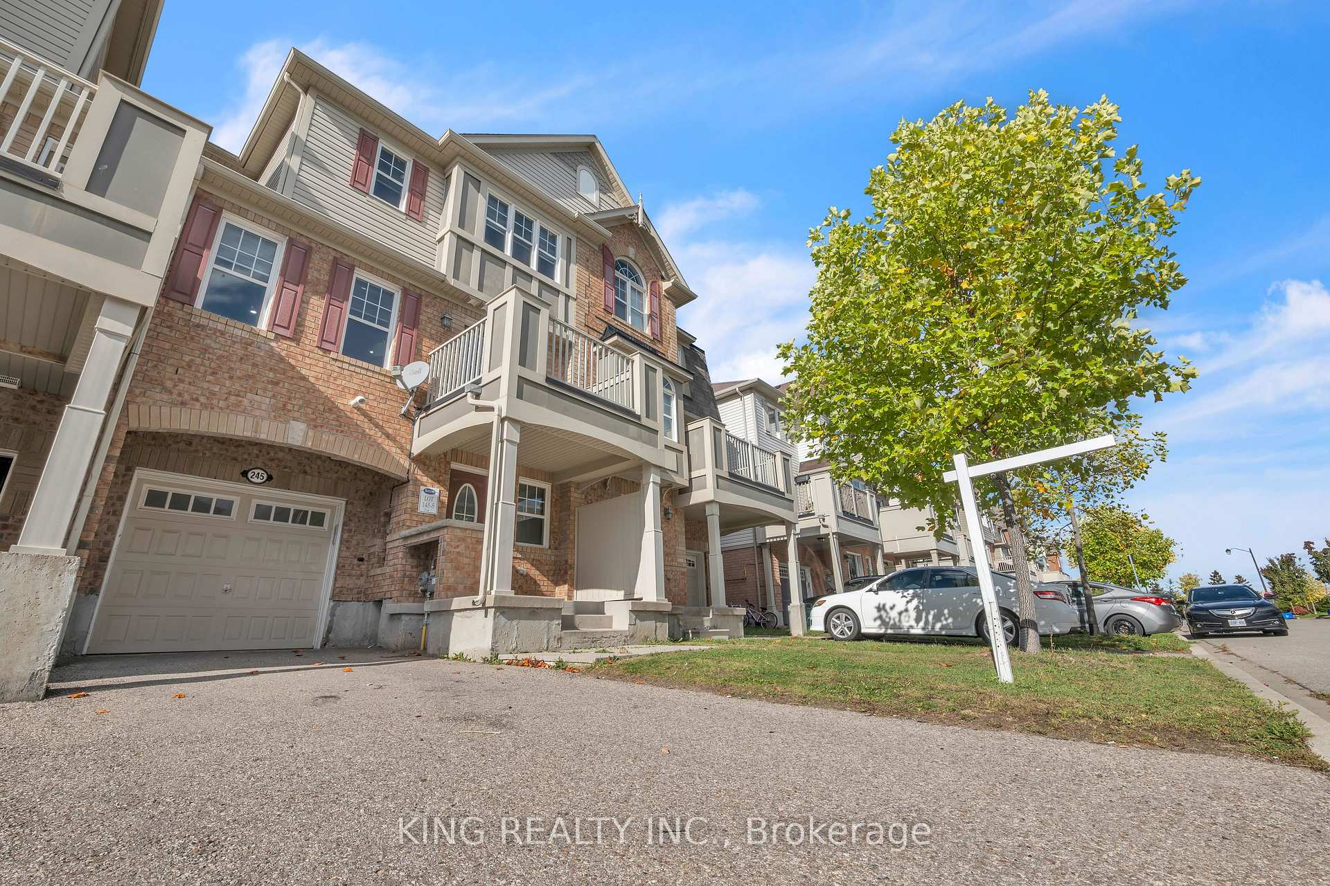 Front of 245 Septimus Heights
