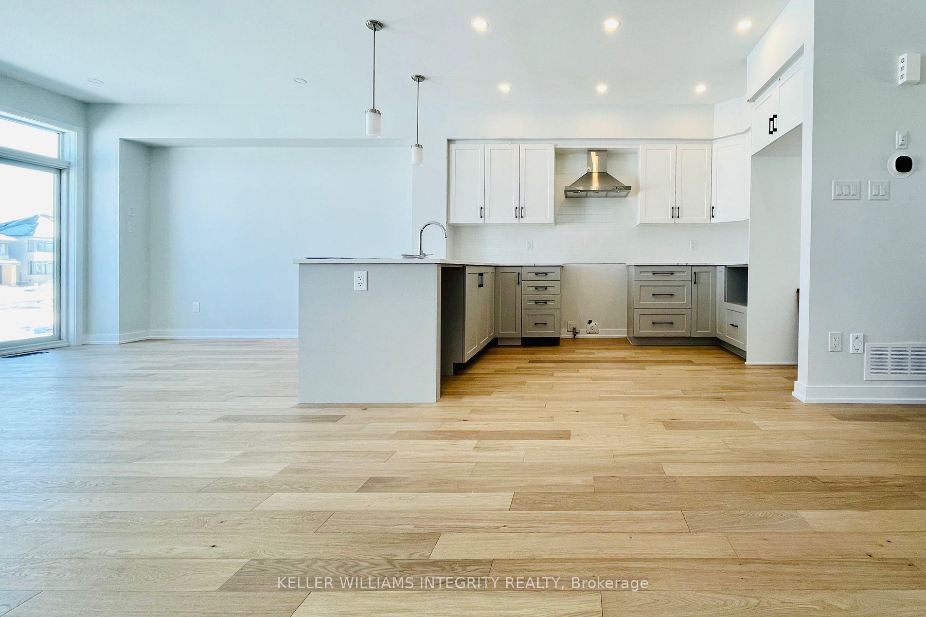 Photo 8 of 706 Newstead Crescent, Ottawa, Kanata - Kanata Lakes/Heritage Hills — HOMEH