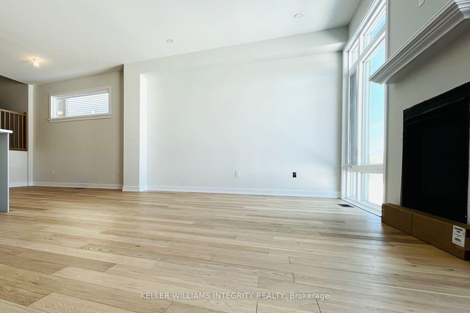Photo 9 of 706 Newstead Crescent, Ottawa, Kanata - Kanata Lakes/Heritage Hills — HOMEH