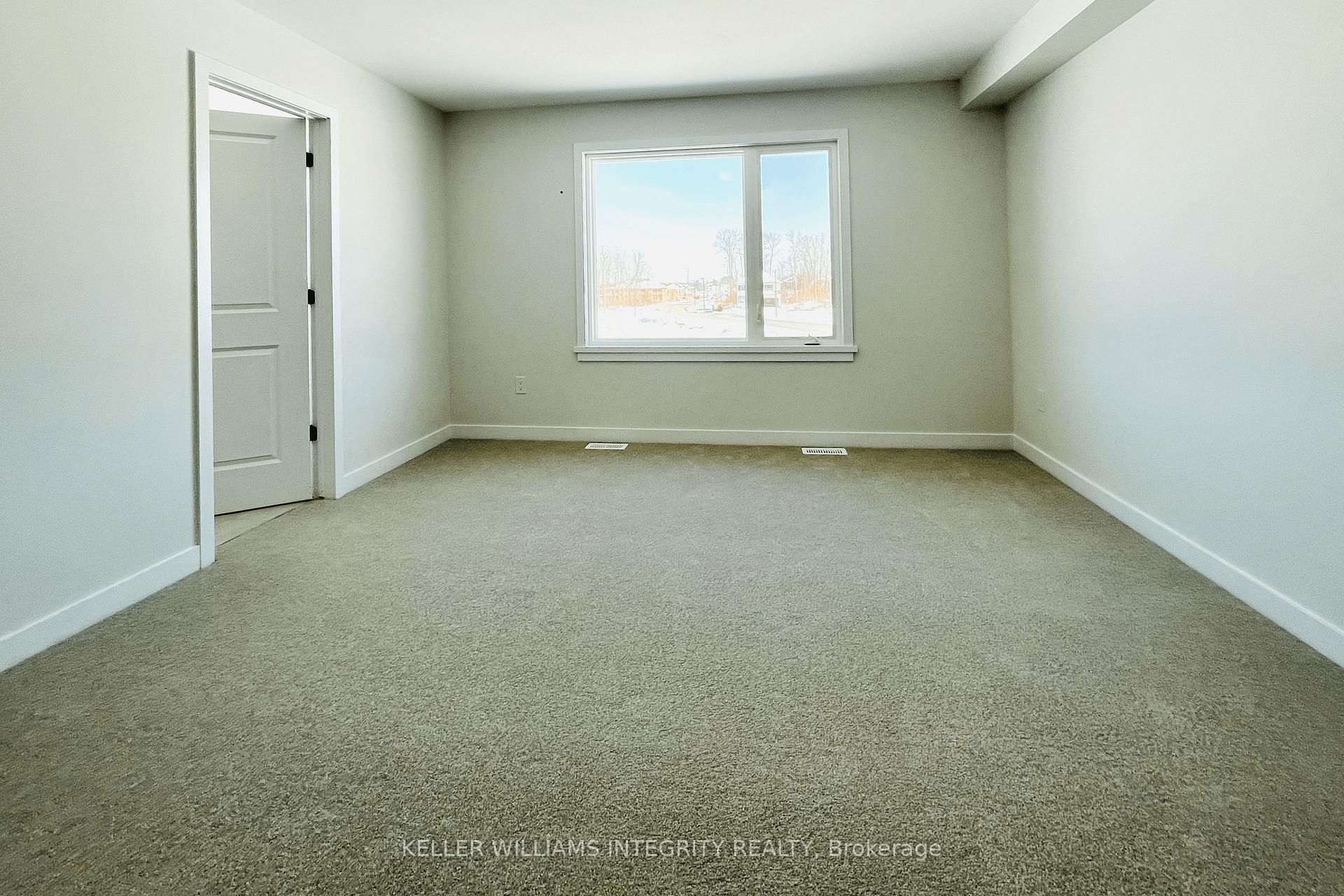 Photo 17 of 706 Newstead Crescent, Ottawa, Kanata - Kanata Lakes/Heritage Hills — HOMEH
