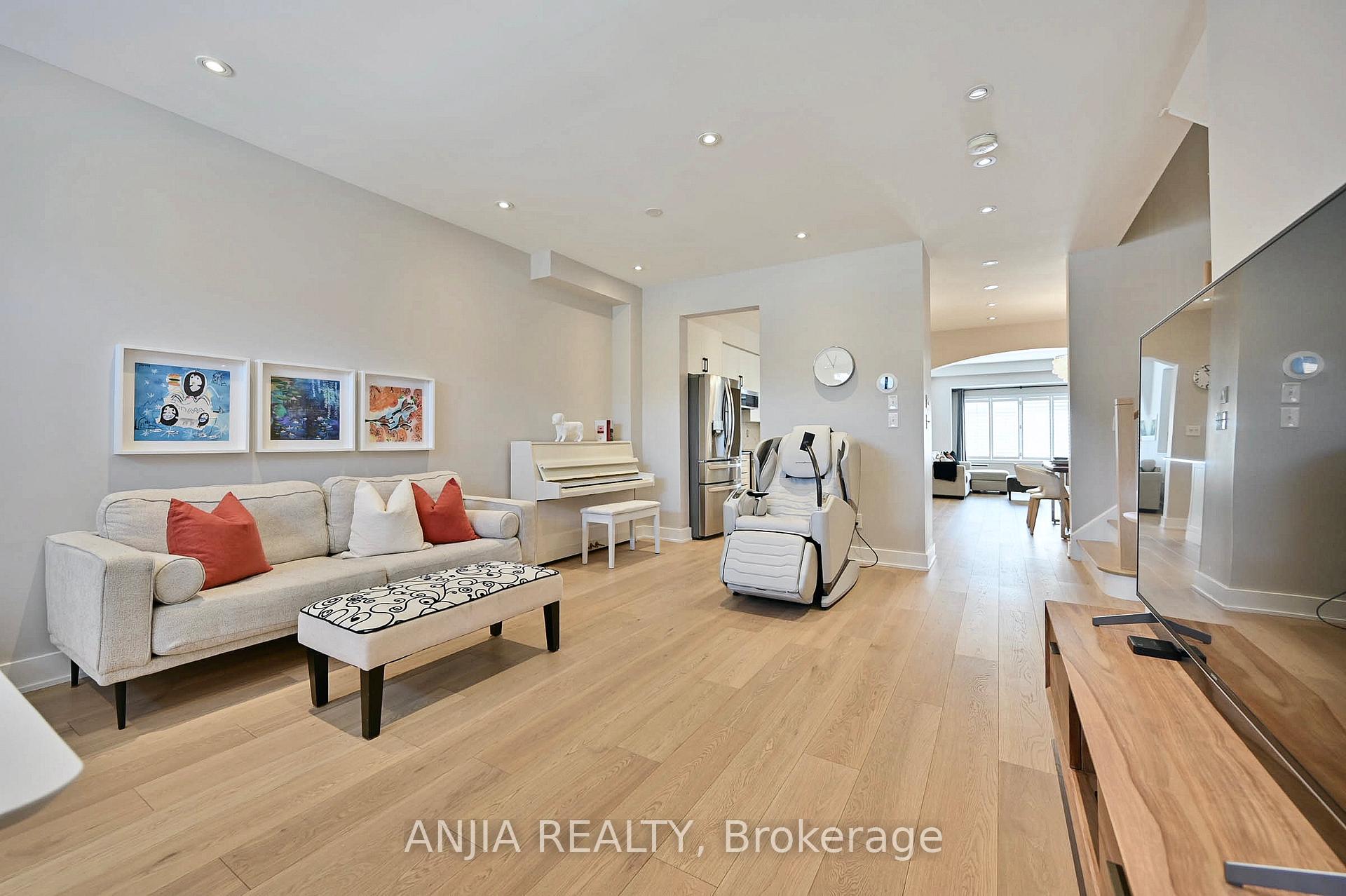Photo 4 of 73 Shady Oaks Avenue, Markham, Cornell — HOMEH