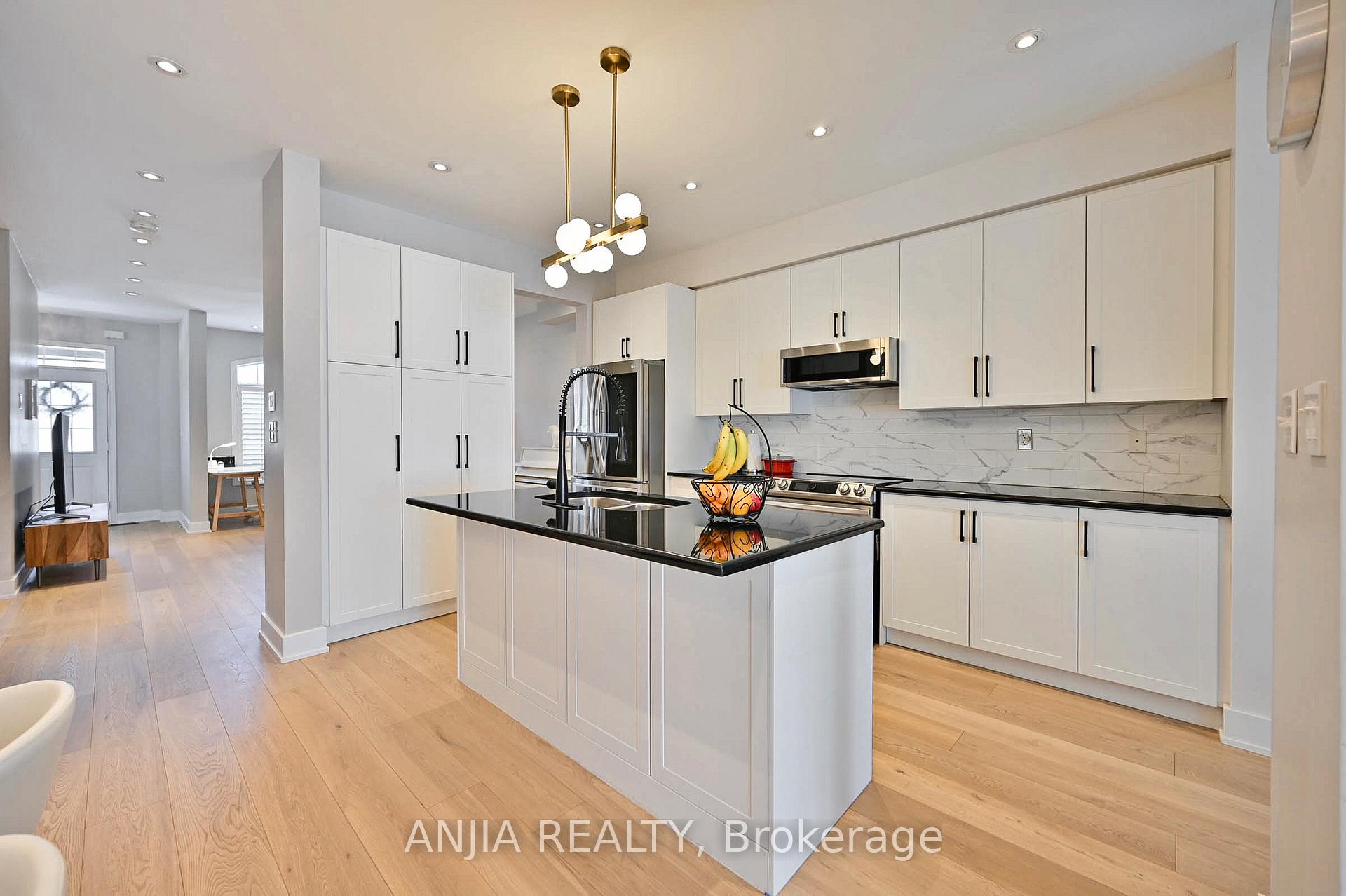 Photo 12 of 73 Shady Oaks Avenue, Markham, Cornell — HOMEH