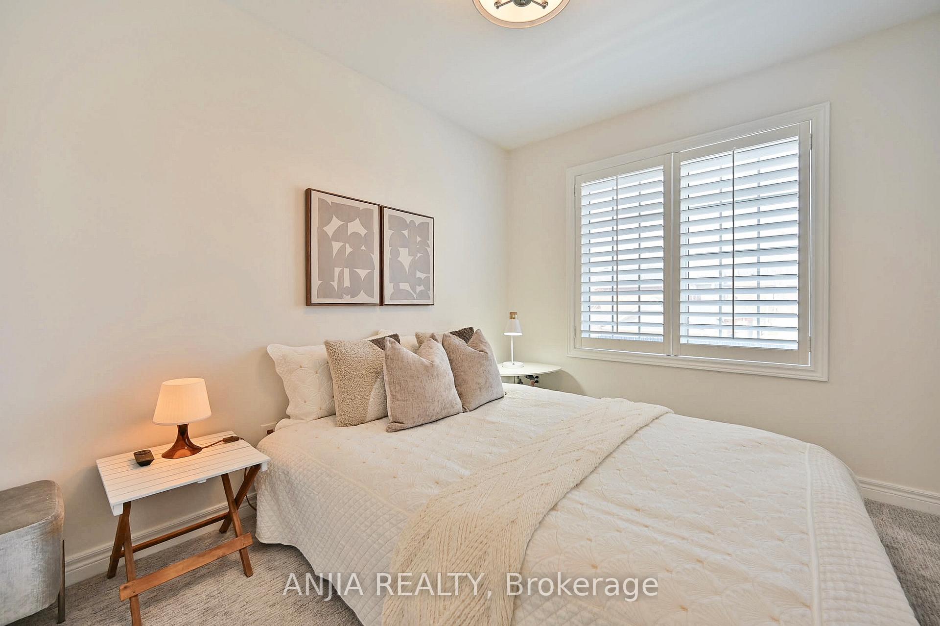 Photo 33 of 73 Shady Oaks Avenue, Markham, Cornell — HOMEH