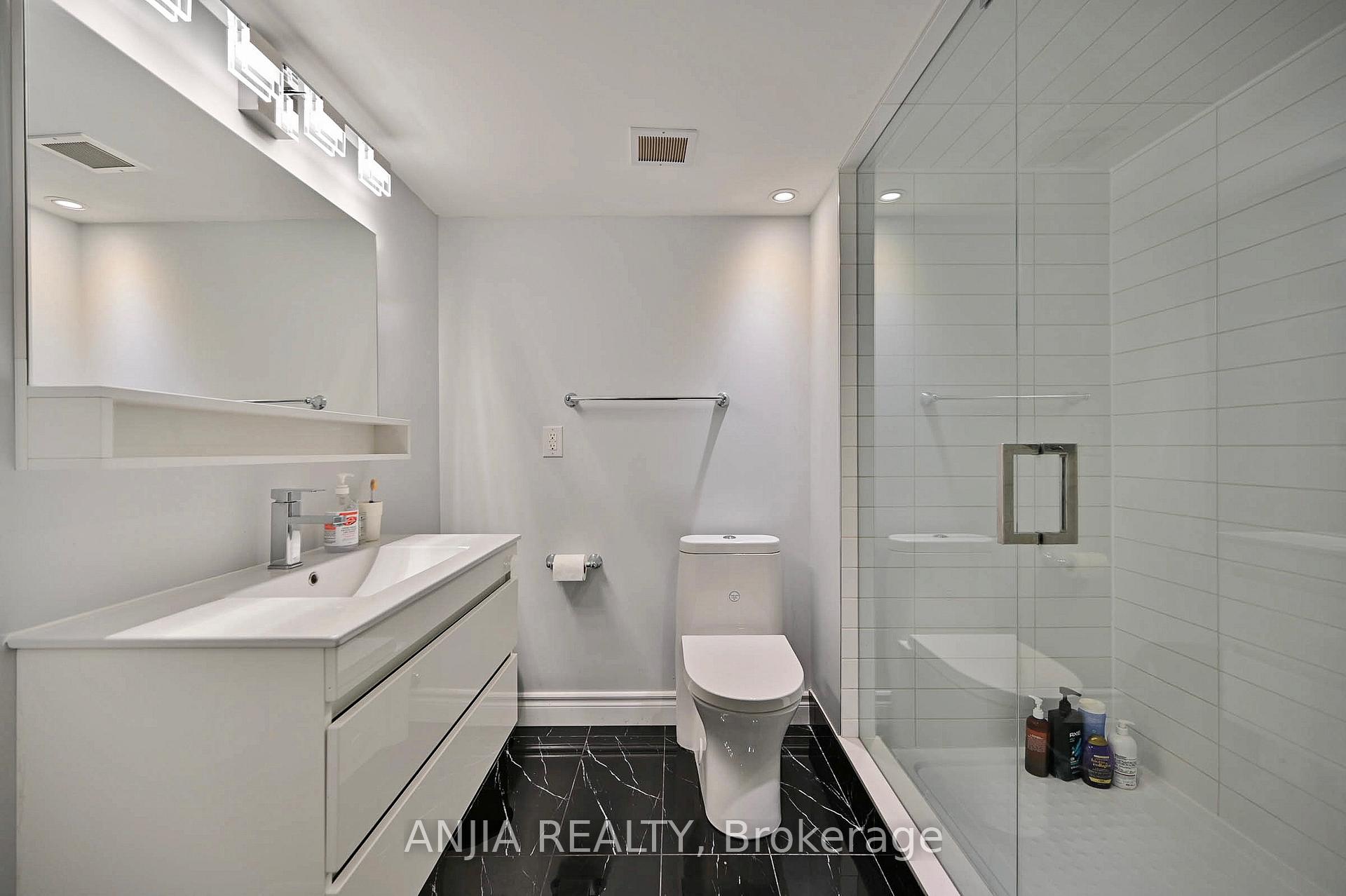 Photo 41 of 73 Shady Oaks Avenue, Markham, Cornell — HOMEH