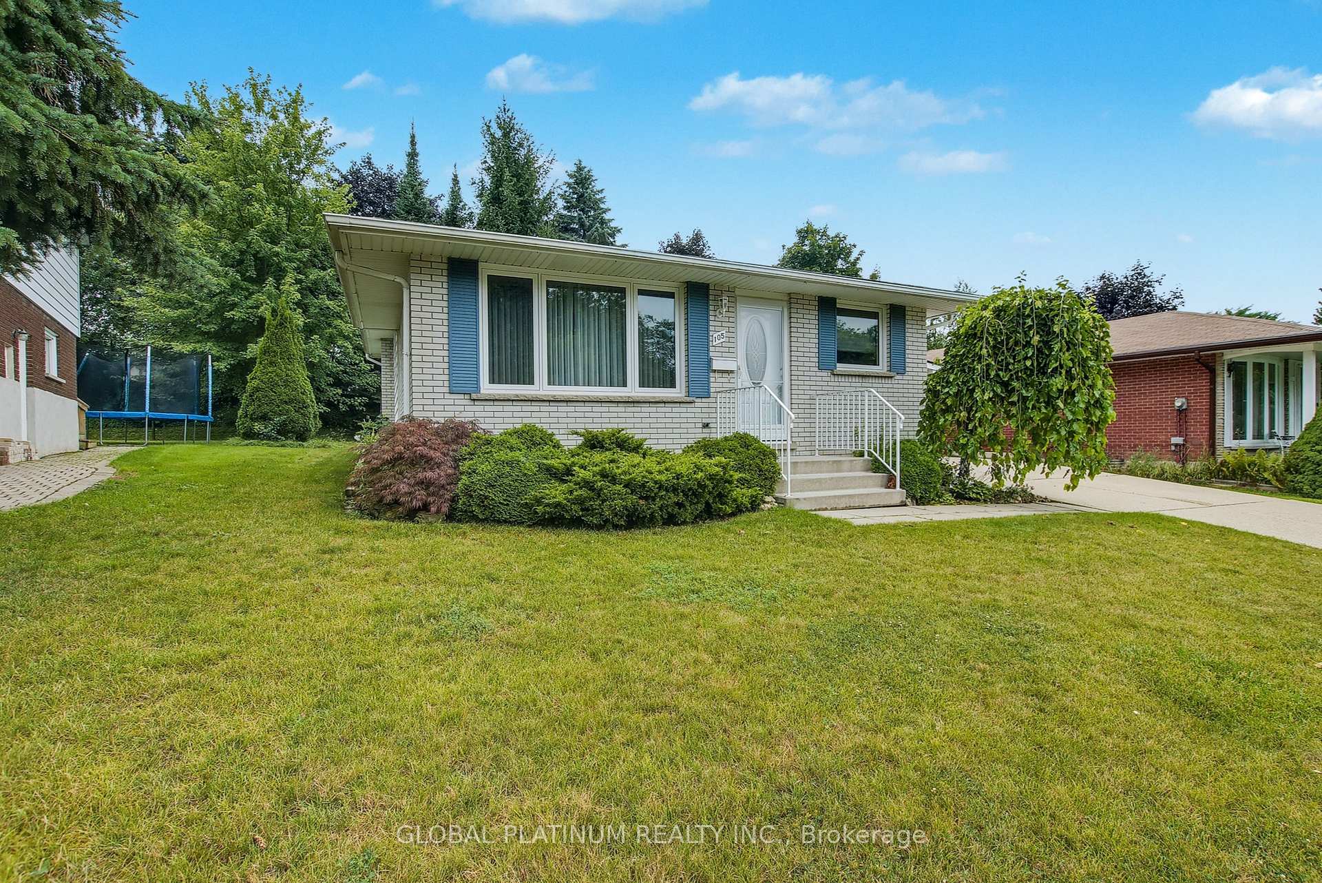 Front of 105 Silverspring Crescent