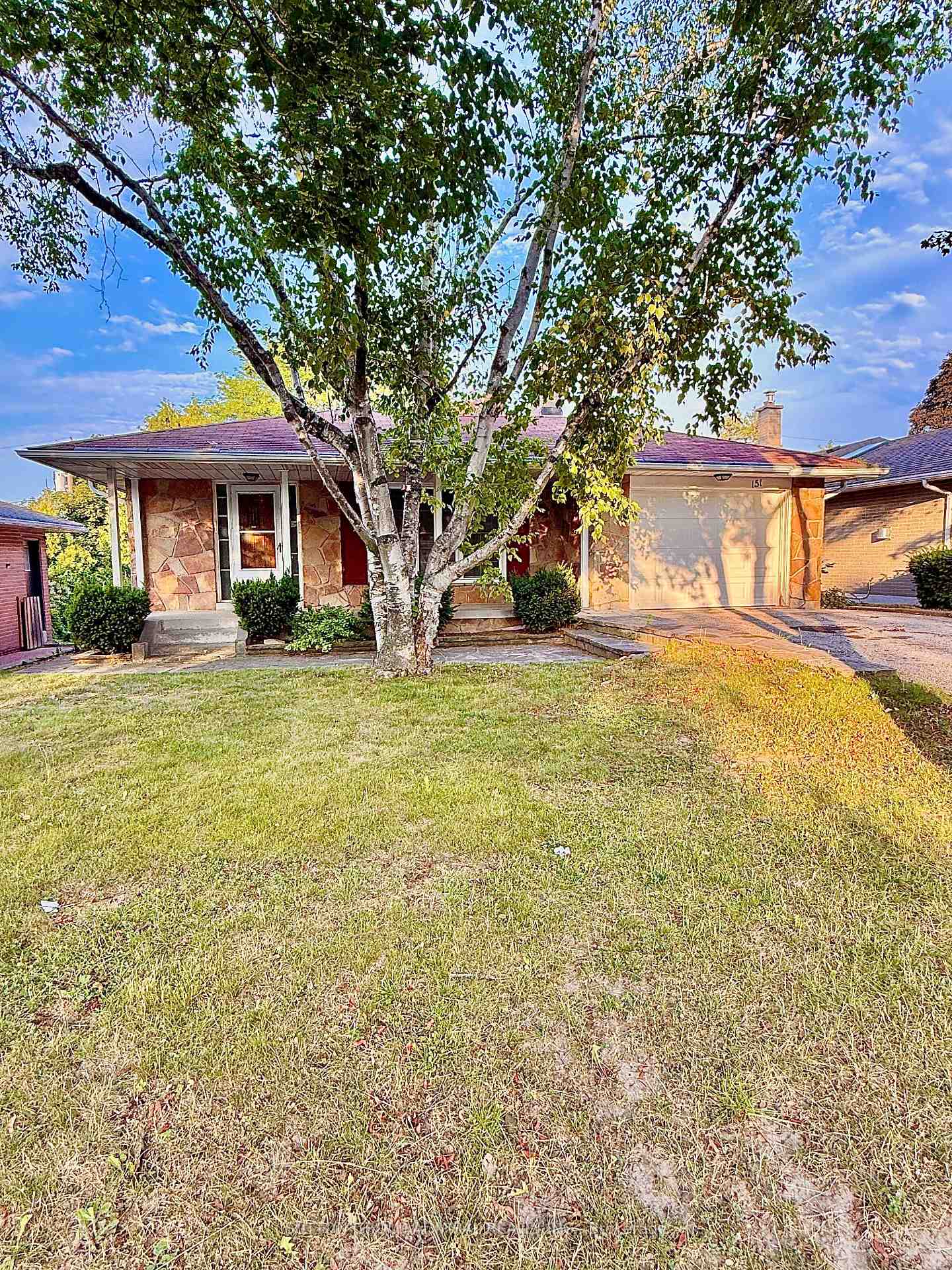 Photo 1 of 151 Highland Park Boulevard, Markham, Grandview — HOMEH