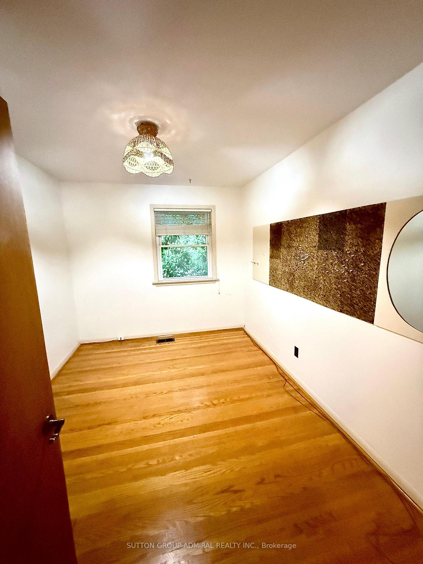 Photo 12 of 151 Highland Park Boulevard, Markham, Grandview — HOMEH